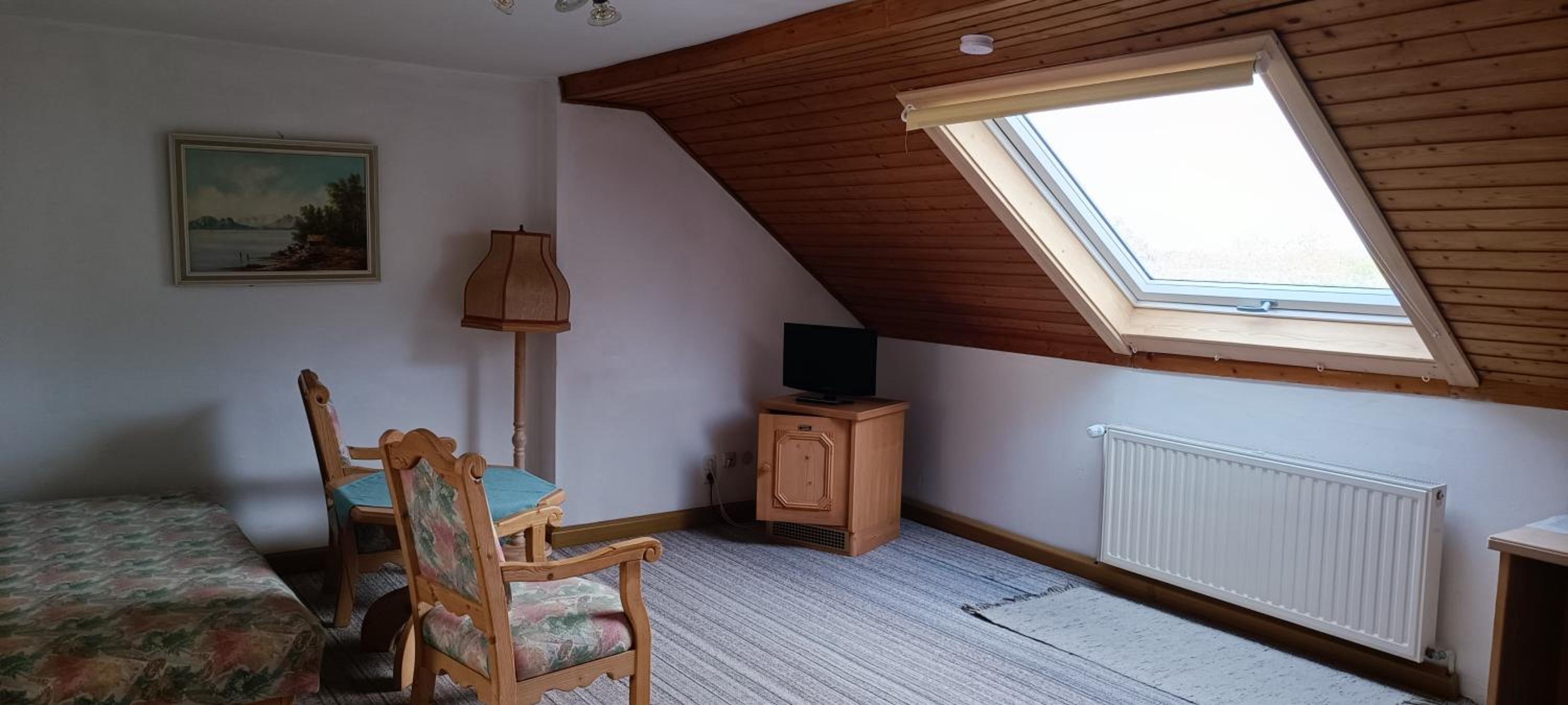 Standard Suite - Photo 5
