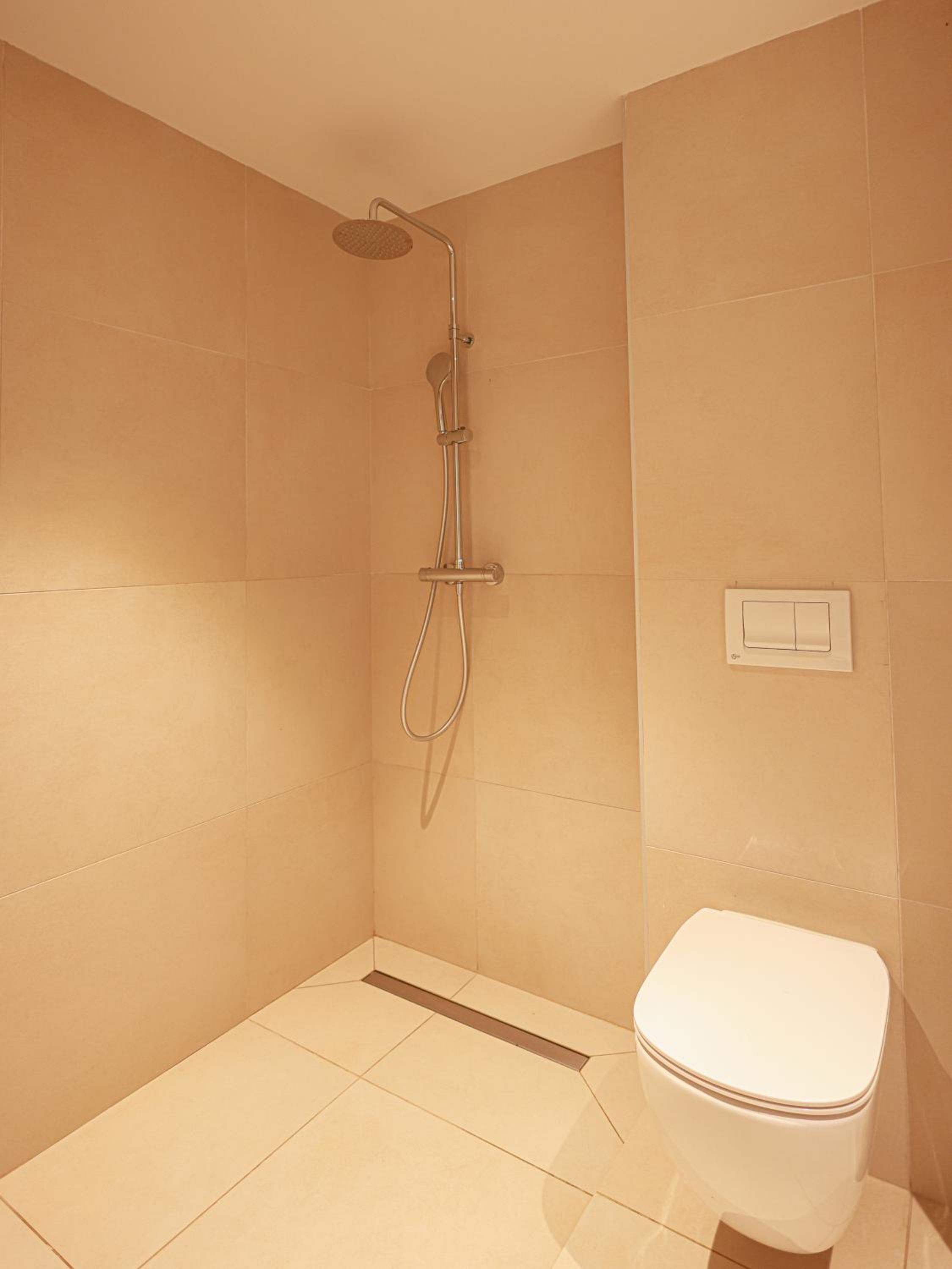 Standard Double Room with Lagoon View - Photo 1