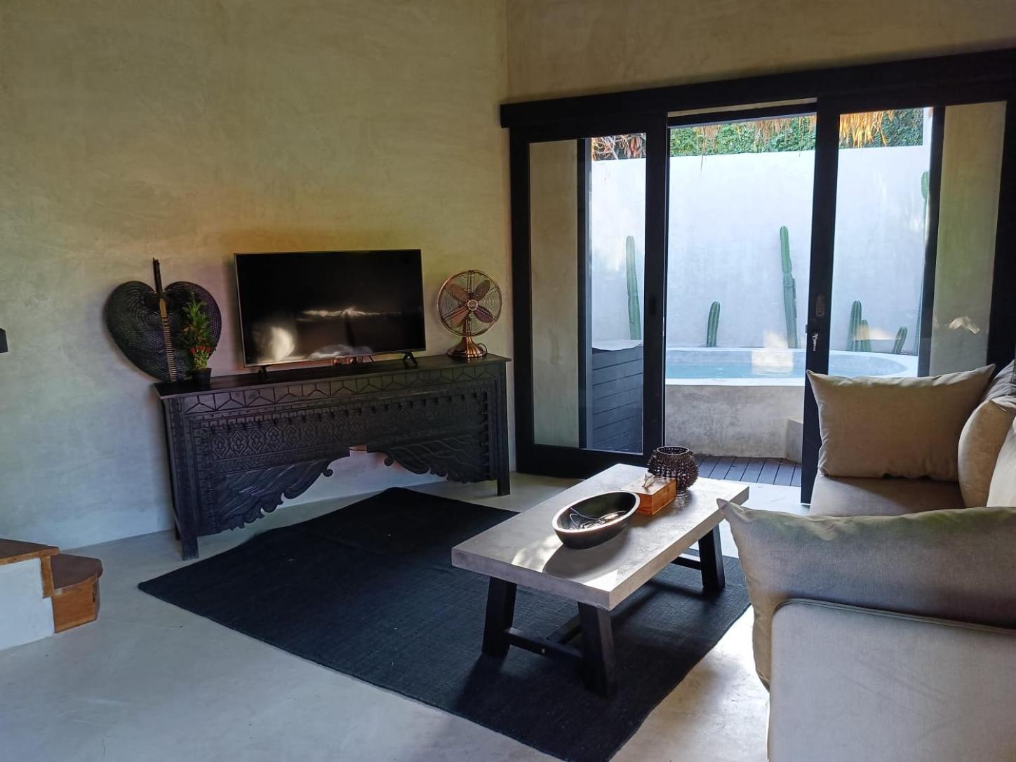 Two-Bedroom Villa - Photo 18
