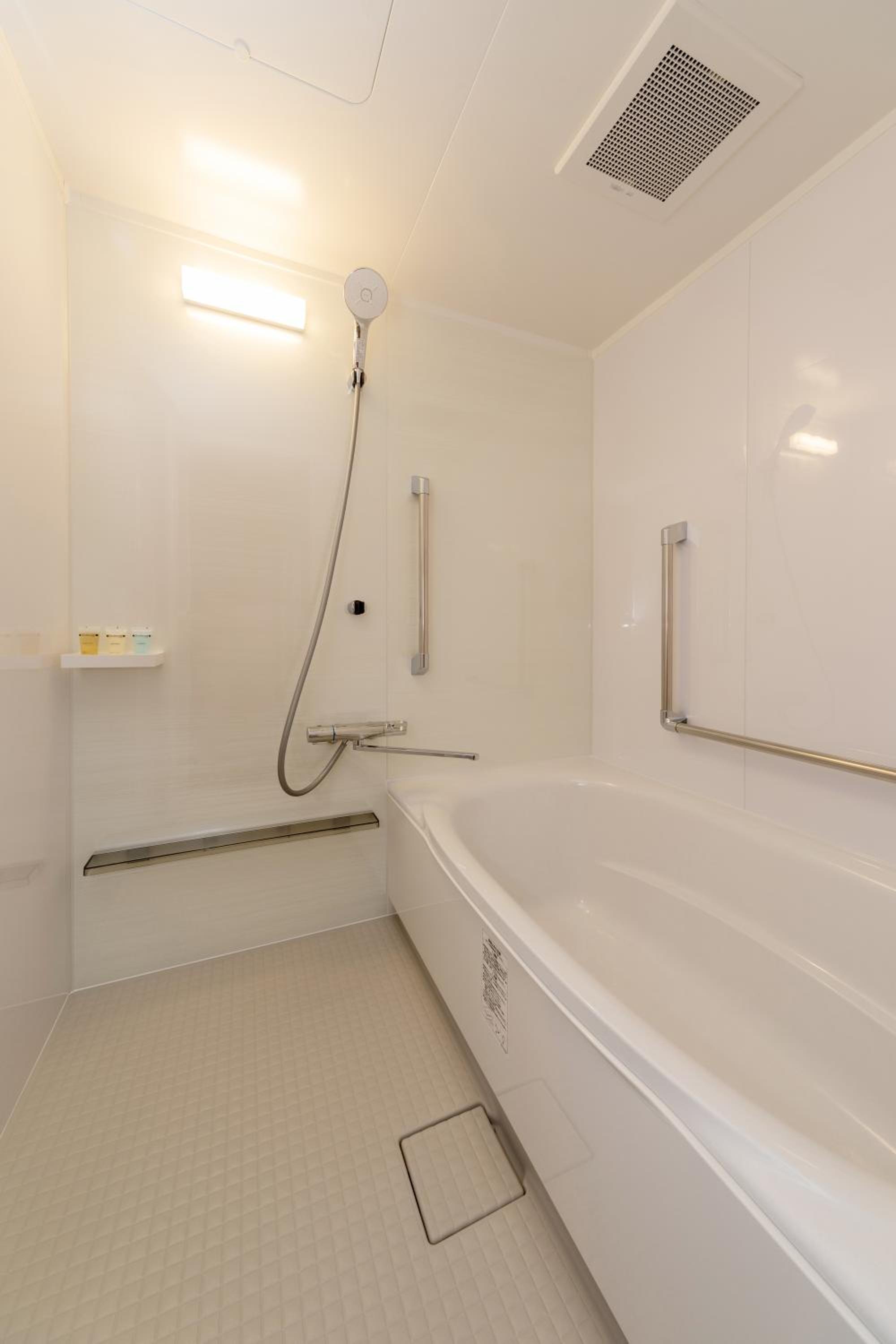 Deluxe Twin Room - Photo 6