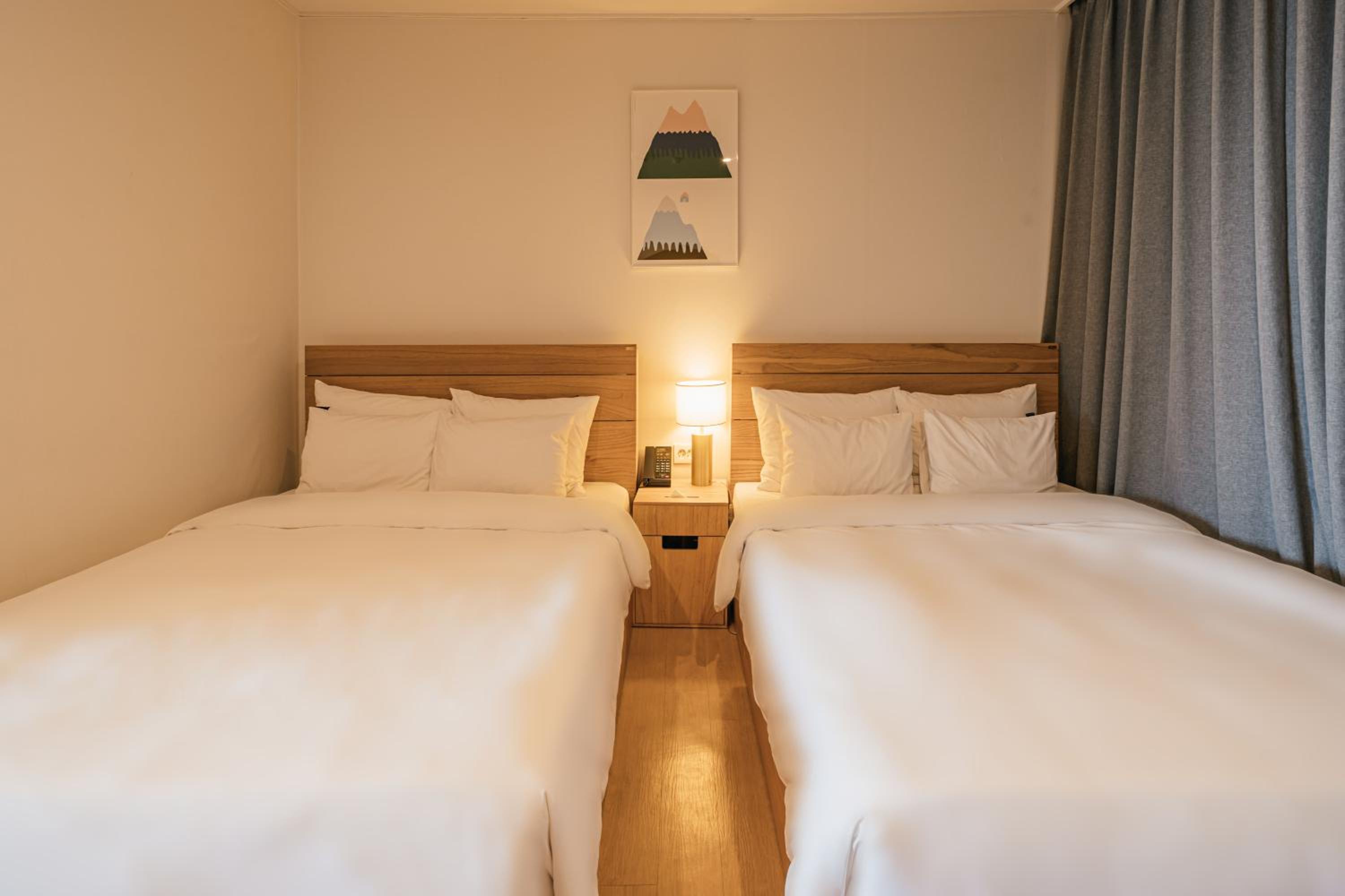 Pet Suite with Seaview - Photo 21