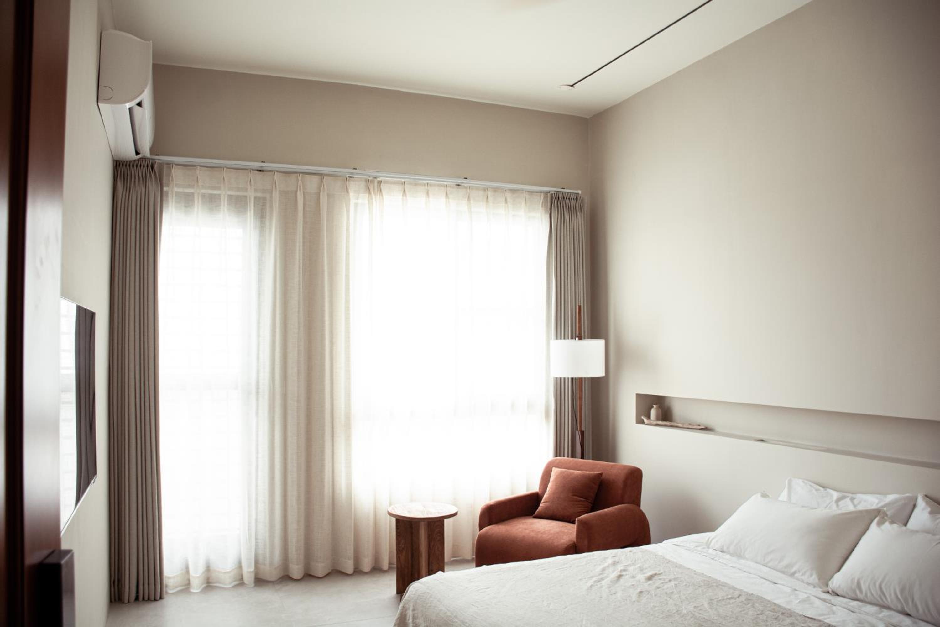 Queen Room with Balcony