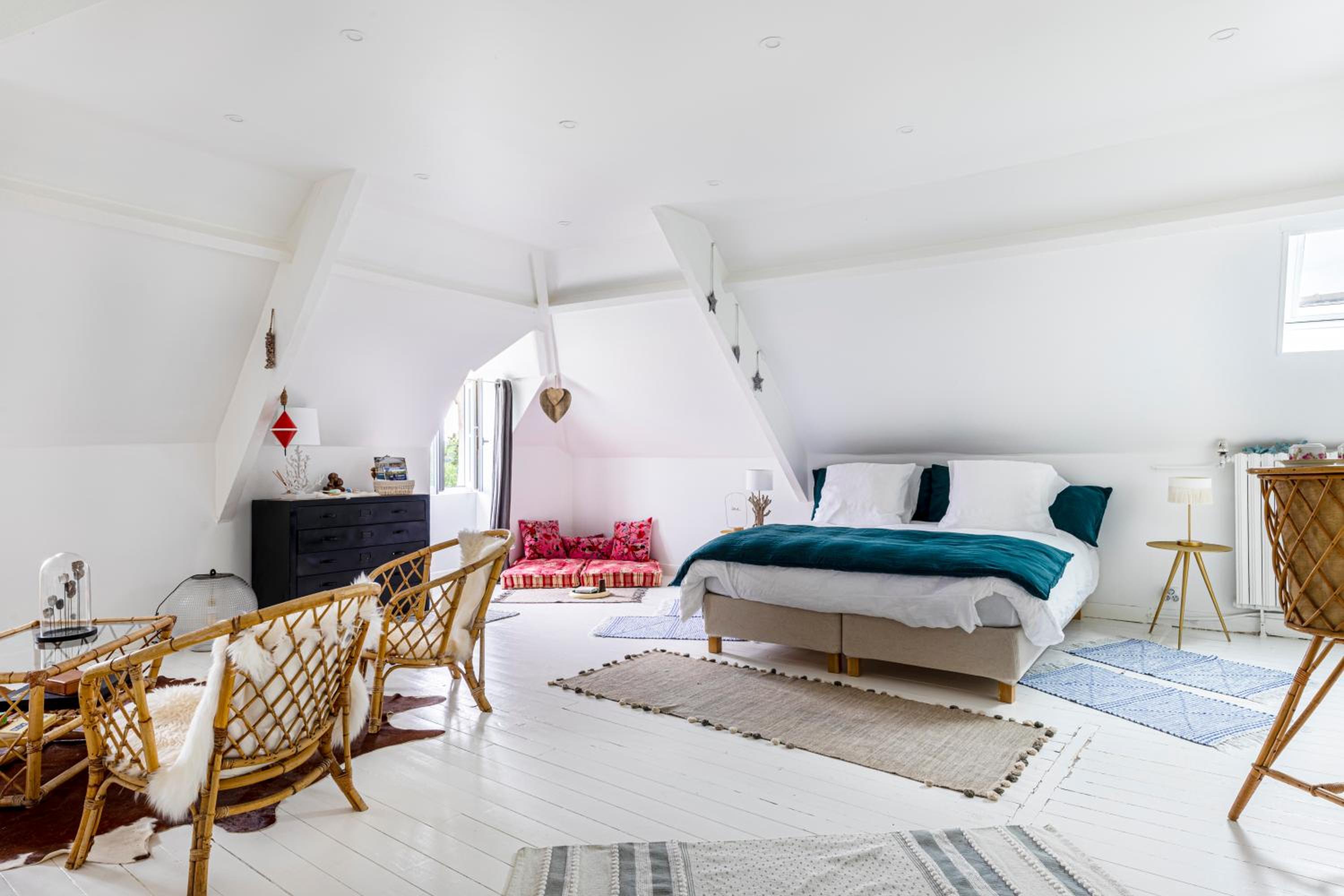 Deluxe Suite - Photo 2