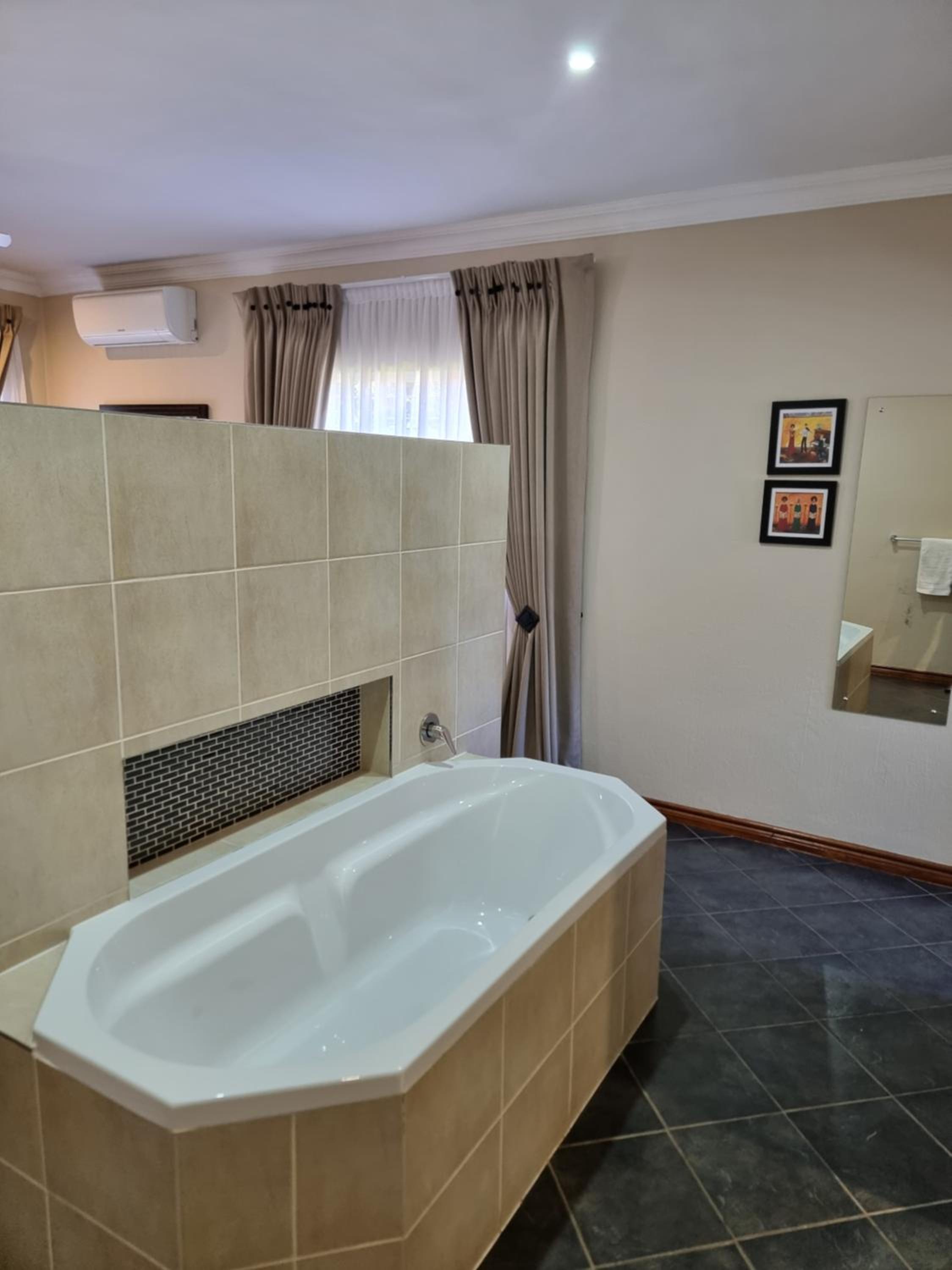Luxury Double Room - Photo 7