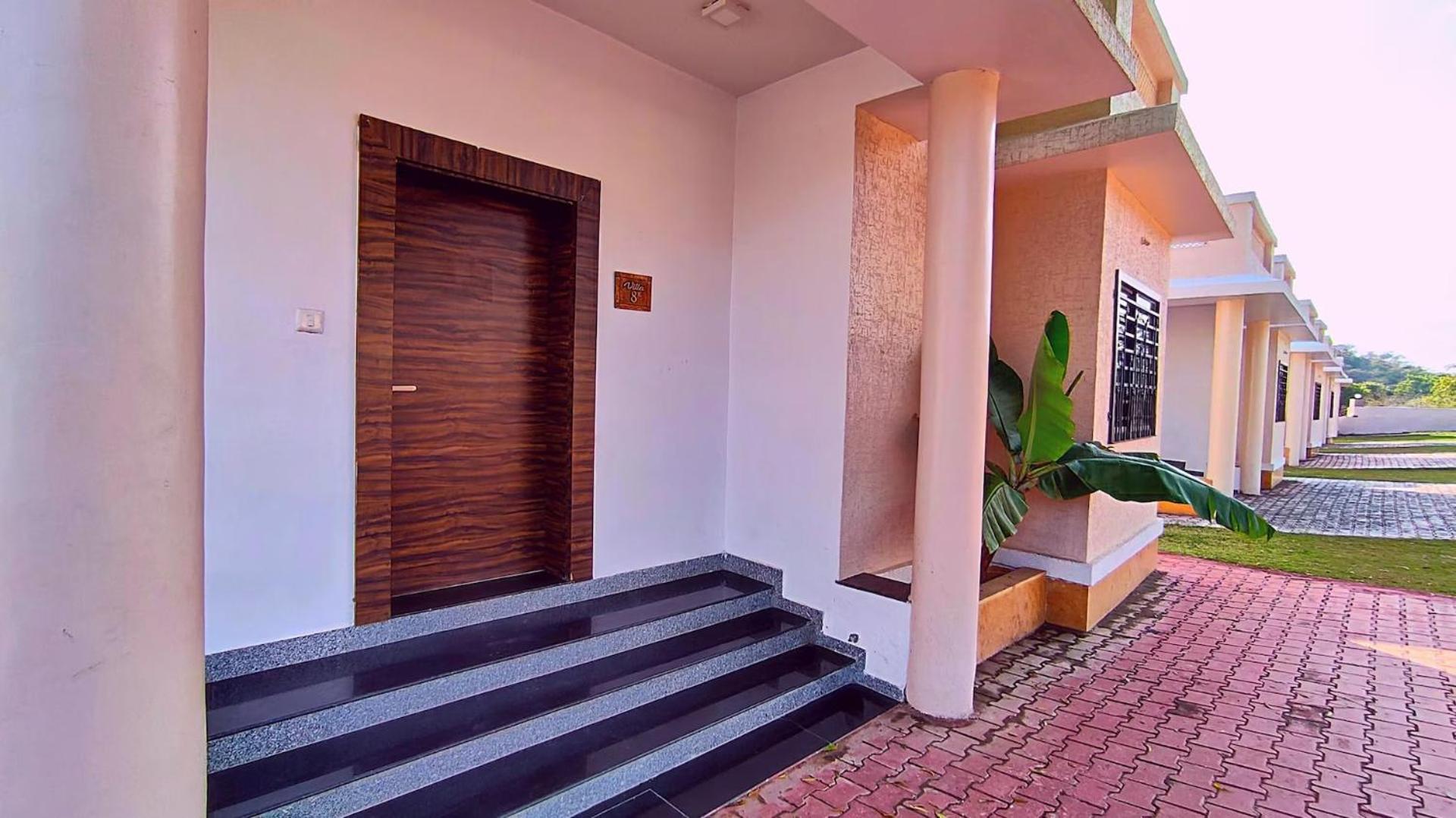 Villa - Photo 5
