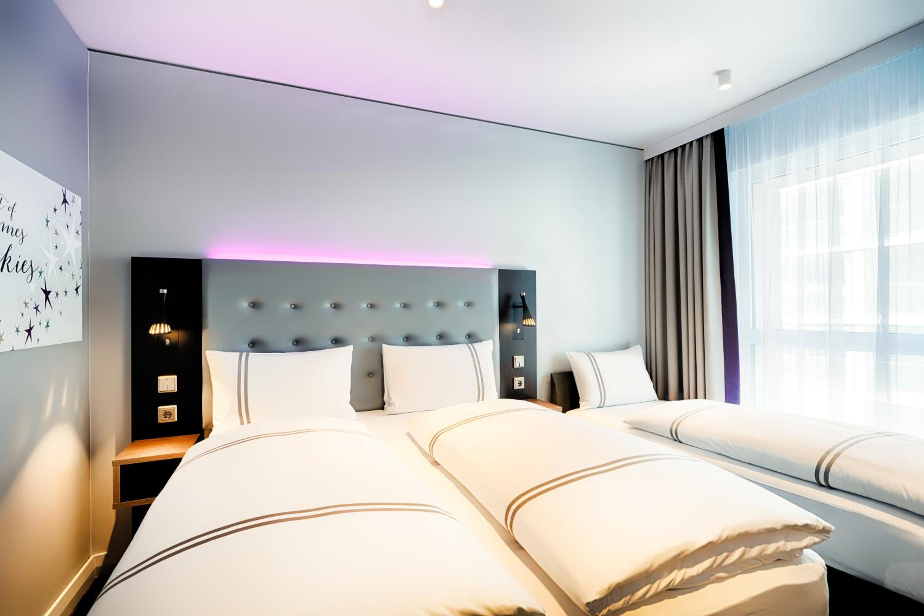 Standard Dreibettzimmer thumbnail 5