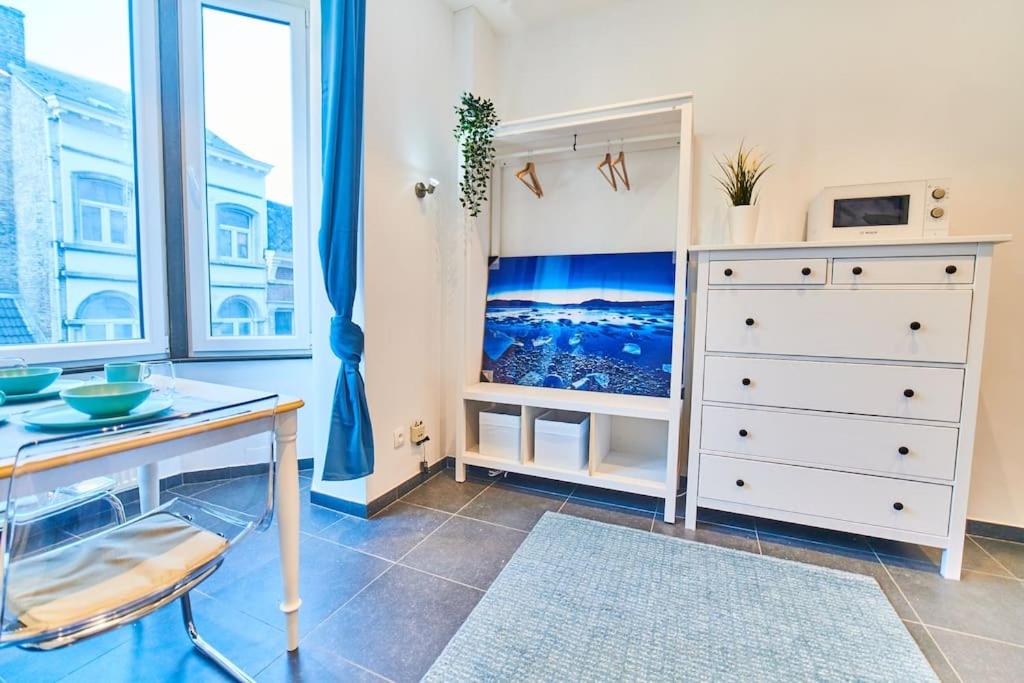 One-Bedroom Apartment photo 3