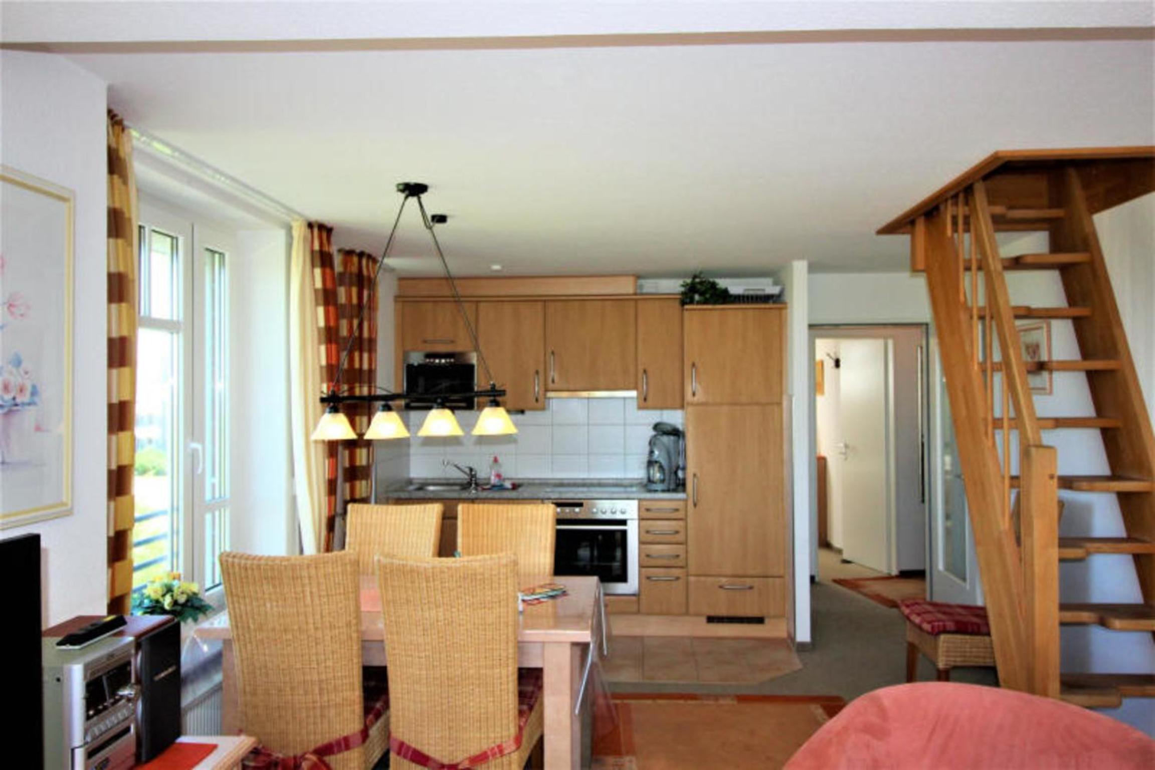 Apartment photo 2