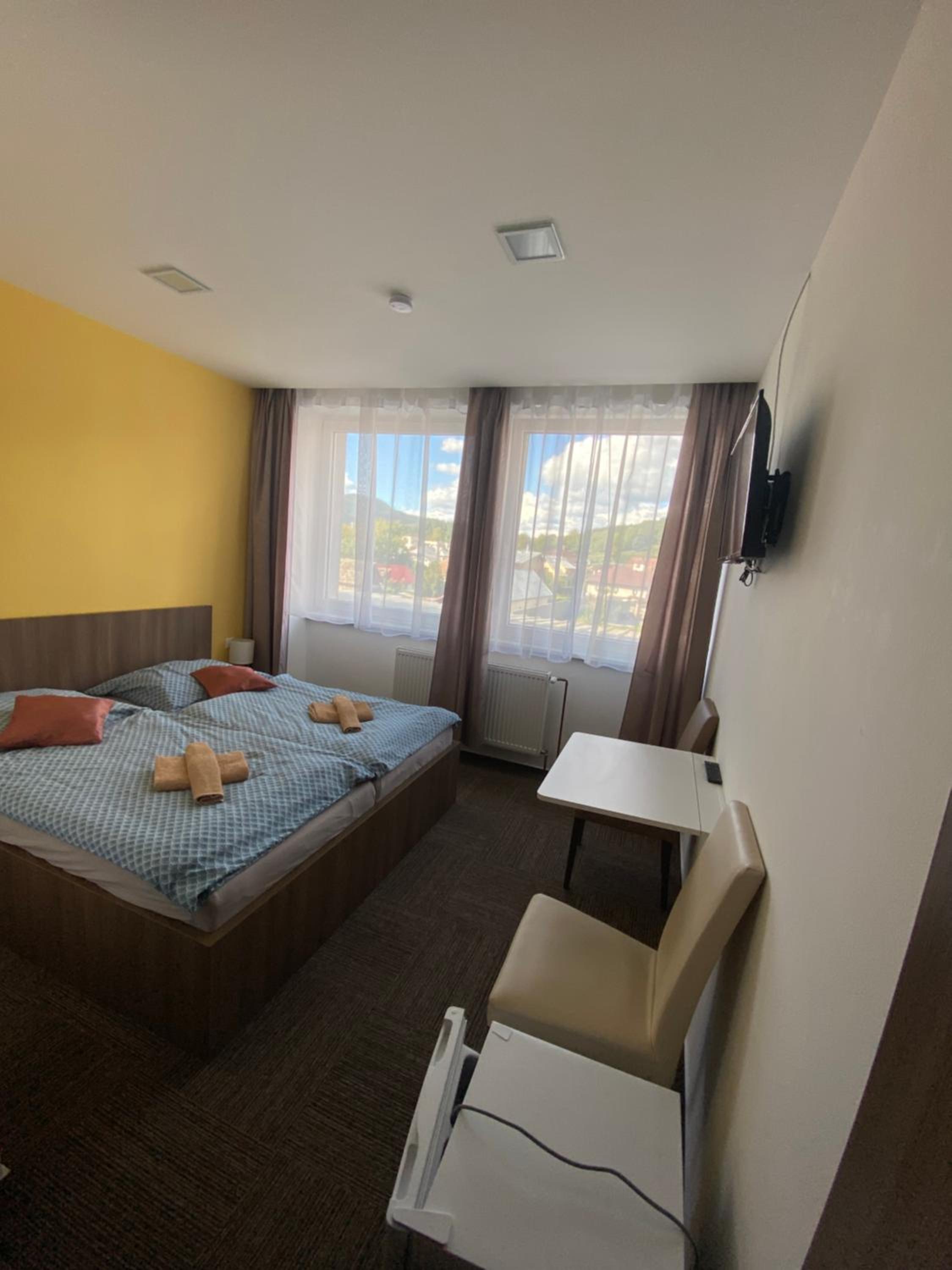 Standard Double Room - Photo 1