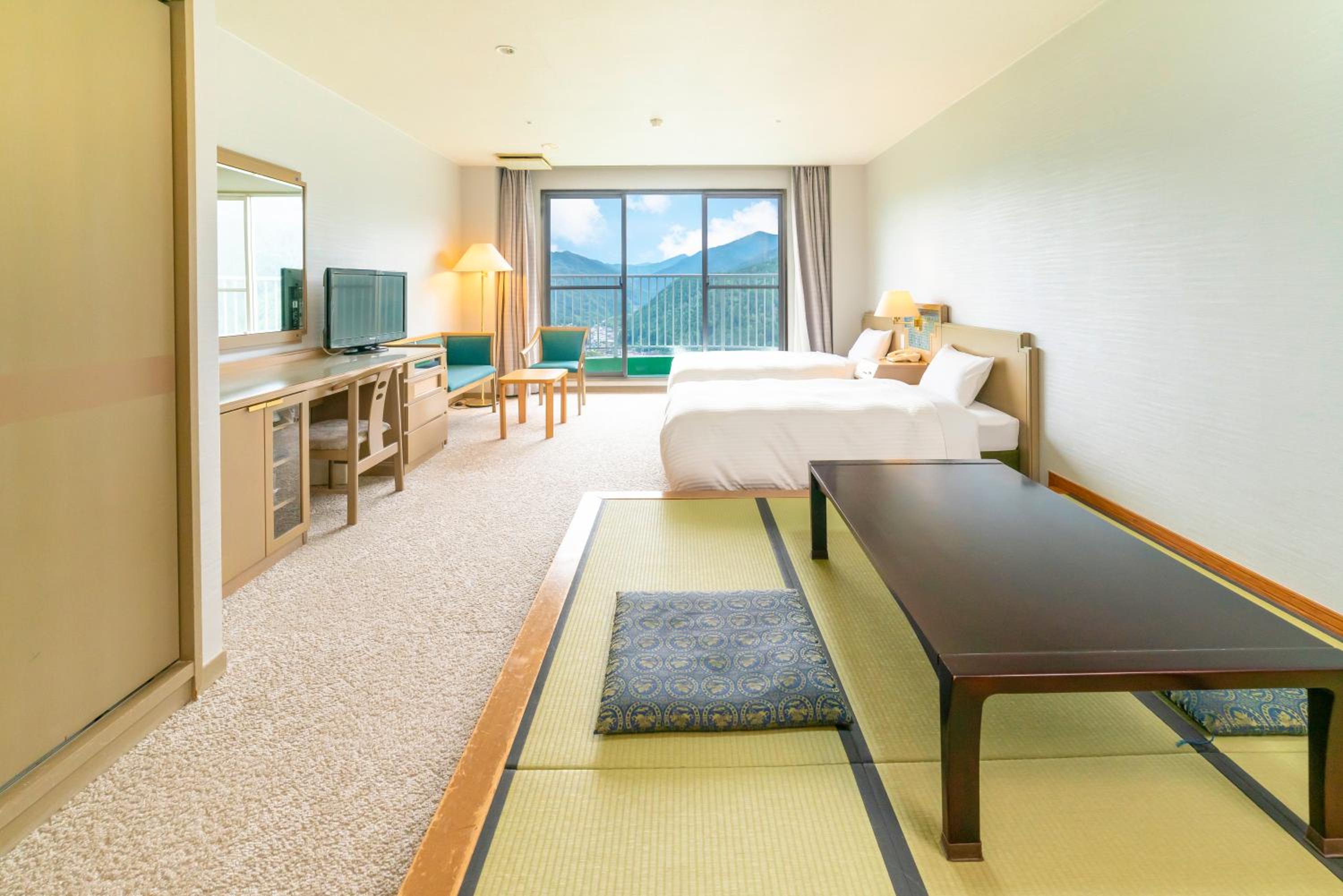 Twin Room With Tatami Area - Non-Smoking - Photo 1