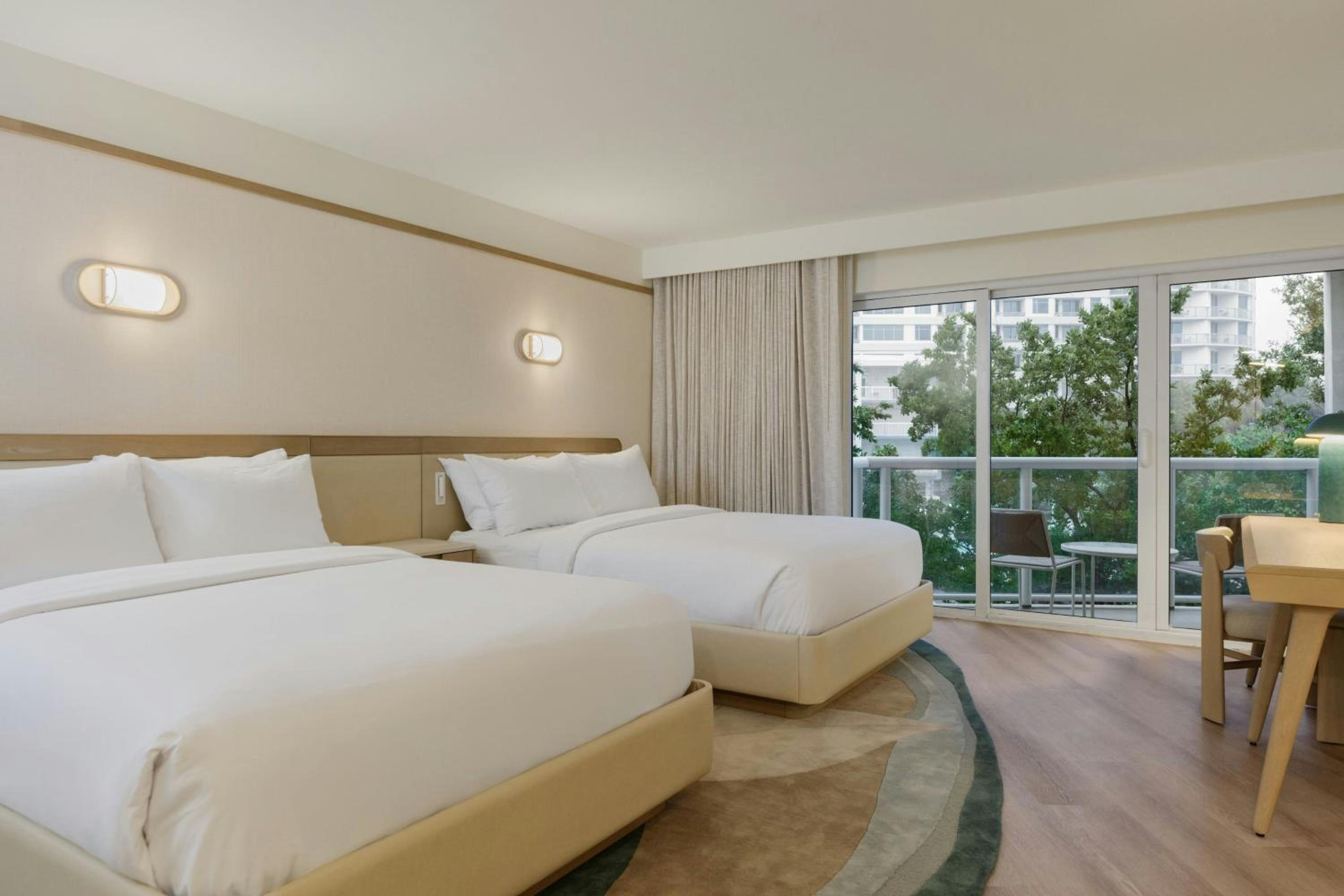 Queen Room with Two Queen Beds and Balcony - Hearing Accessible