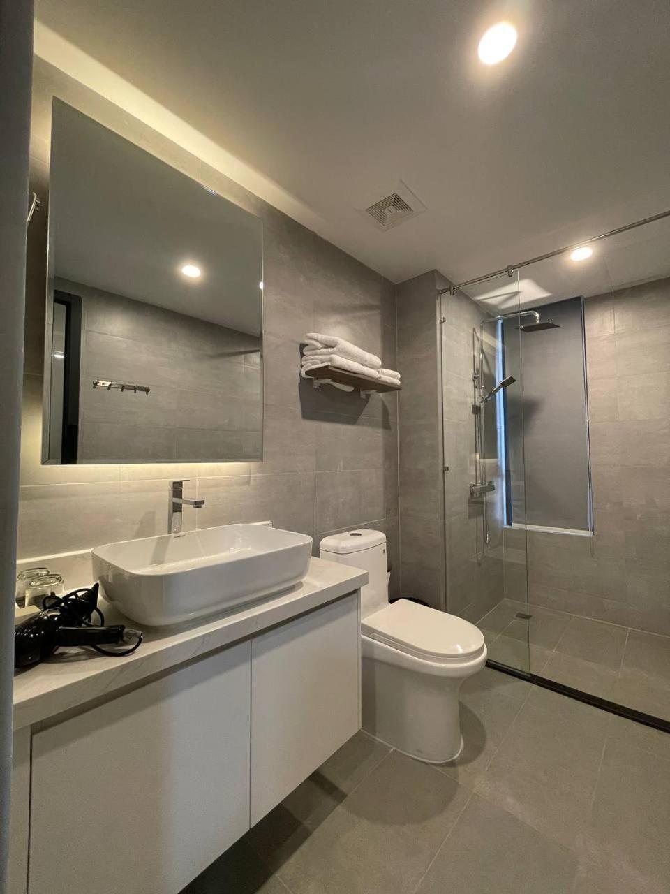 1 Bedroom Studio - Photo 11