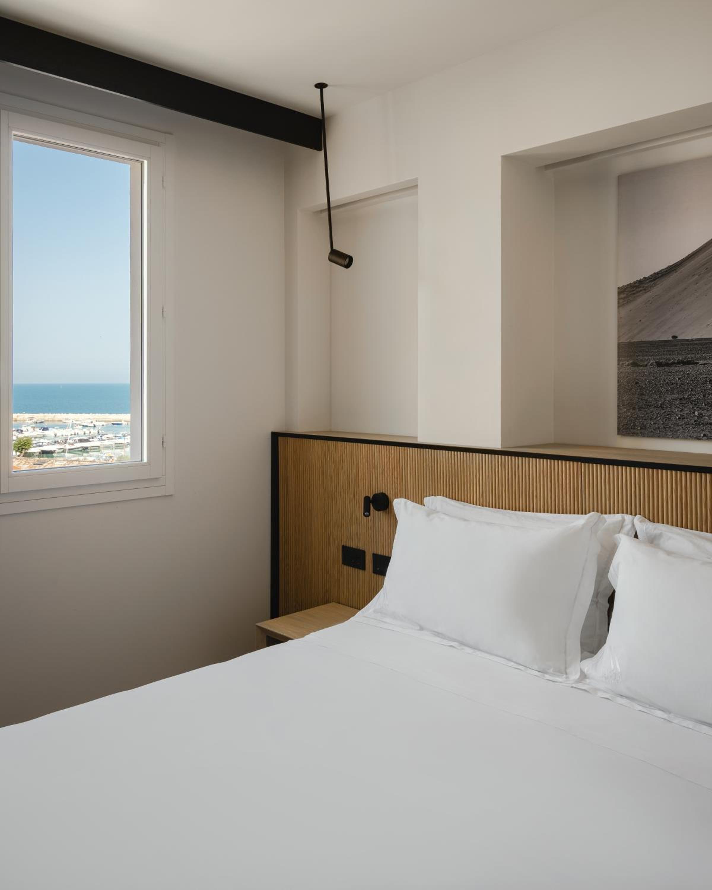 Deluxe Double Room - Photo 4