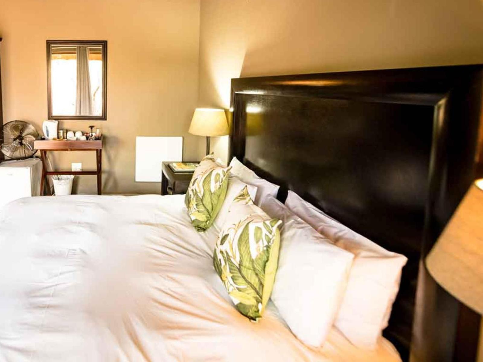 Deluxe Queen Room - Photo 2