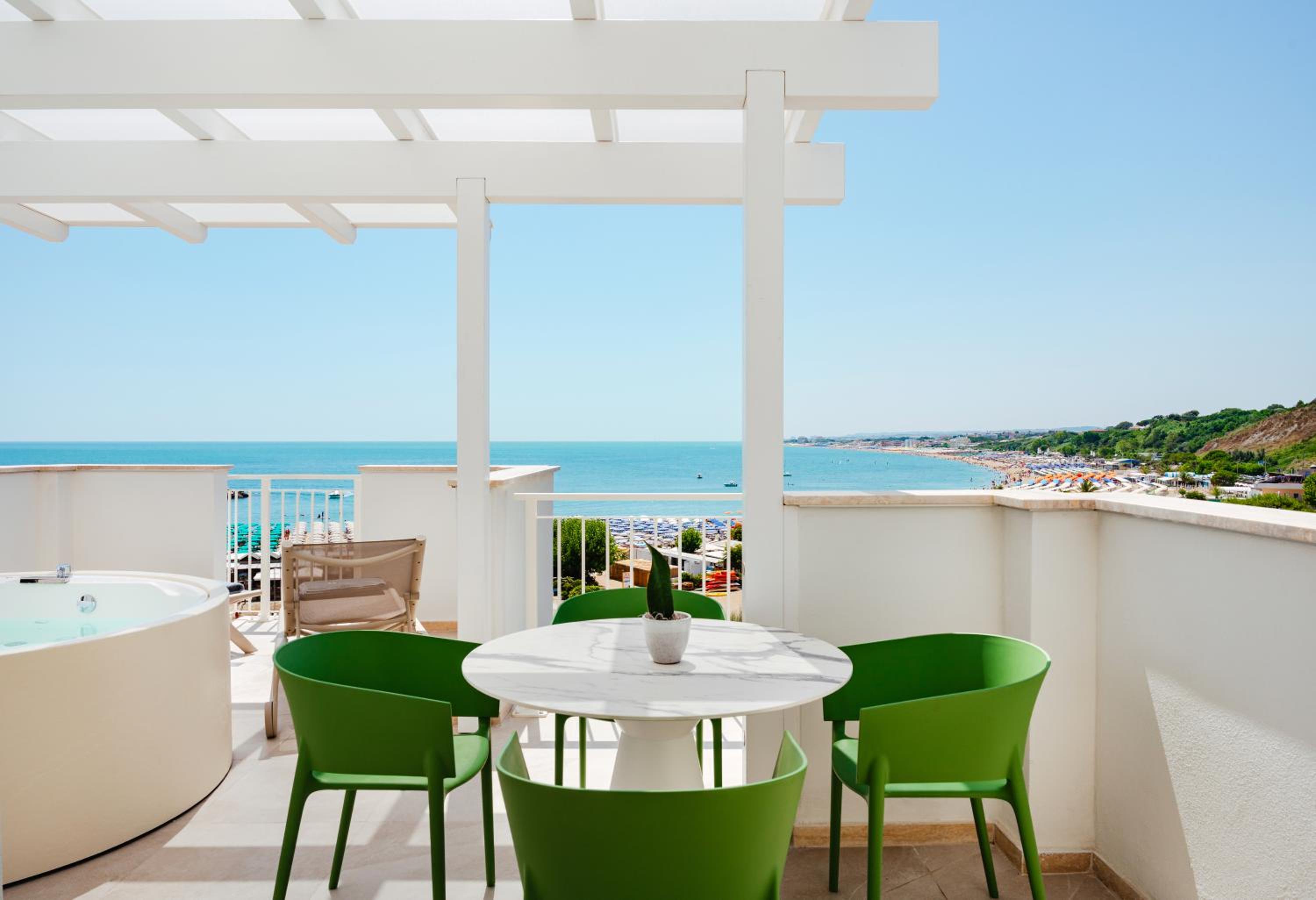 King Suite with Sea View - Photo 8