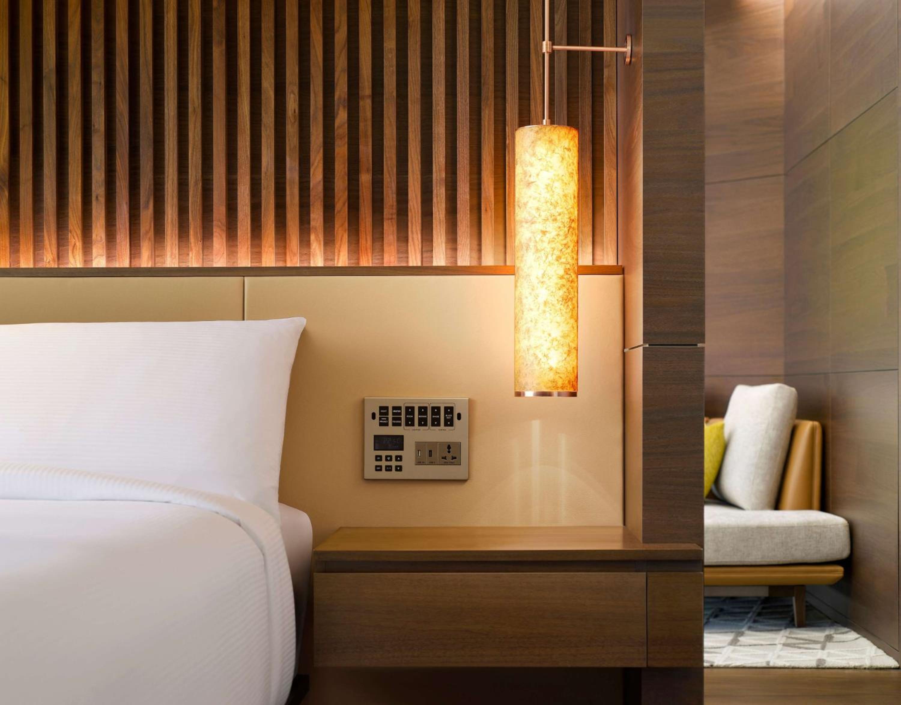 Park King Suite - Photo 4