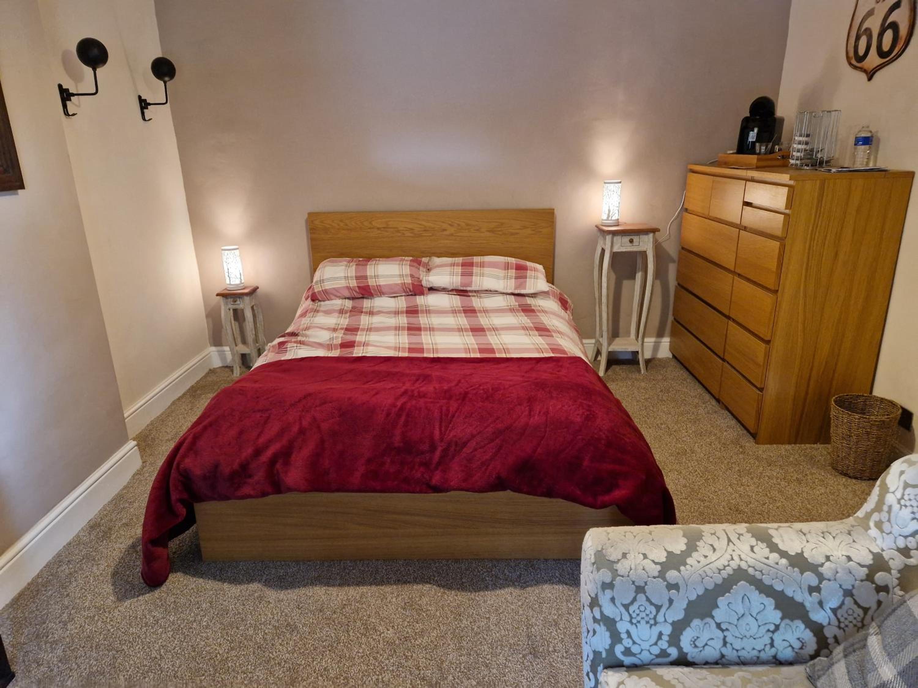 Large Double Room photo 1
