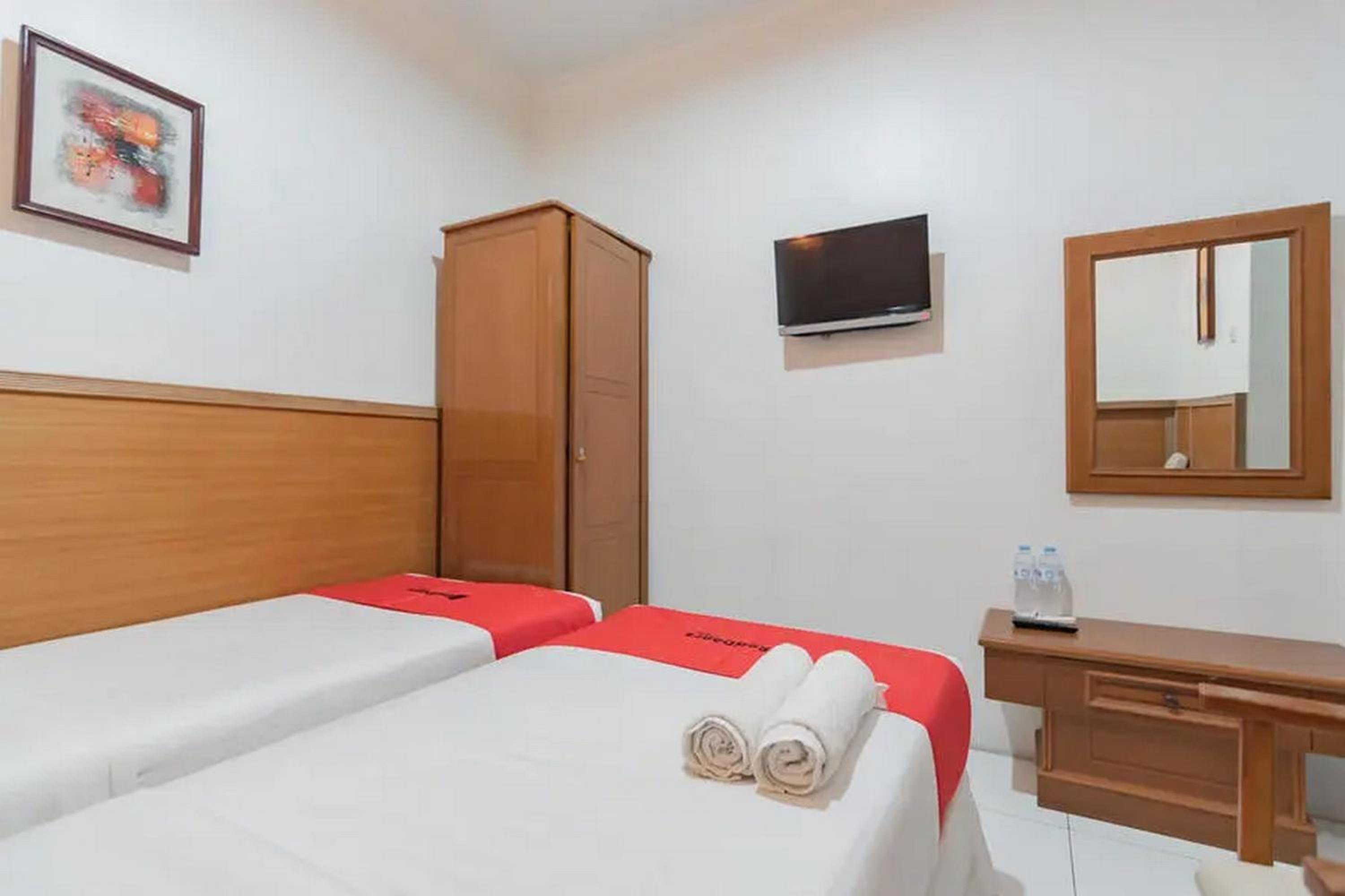 Twin Room - Photo 4
