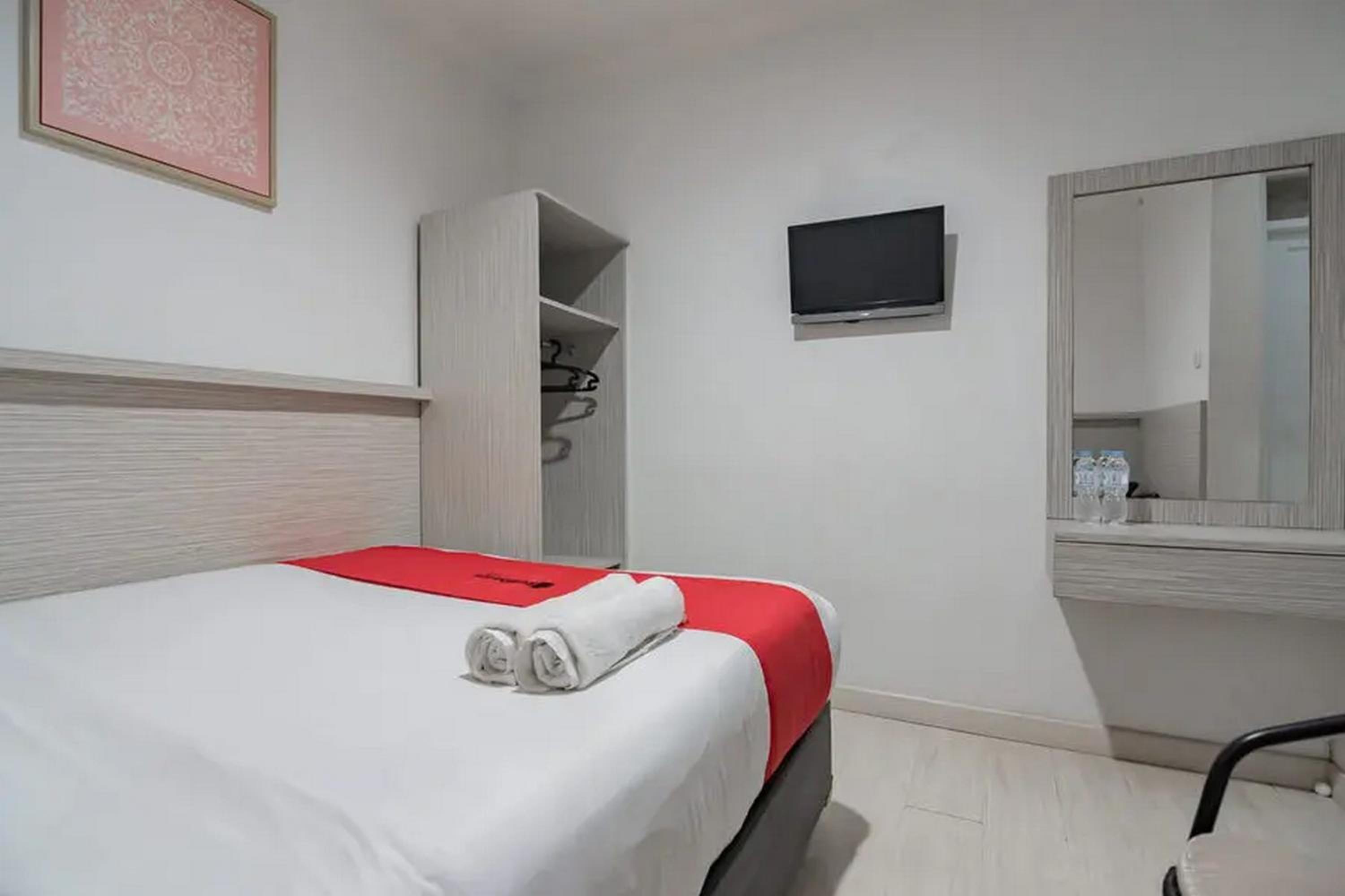 Double Room - Photo 3