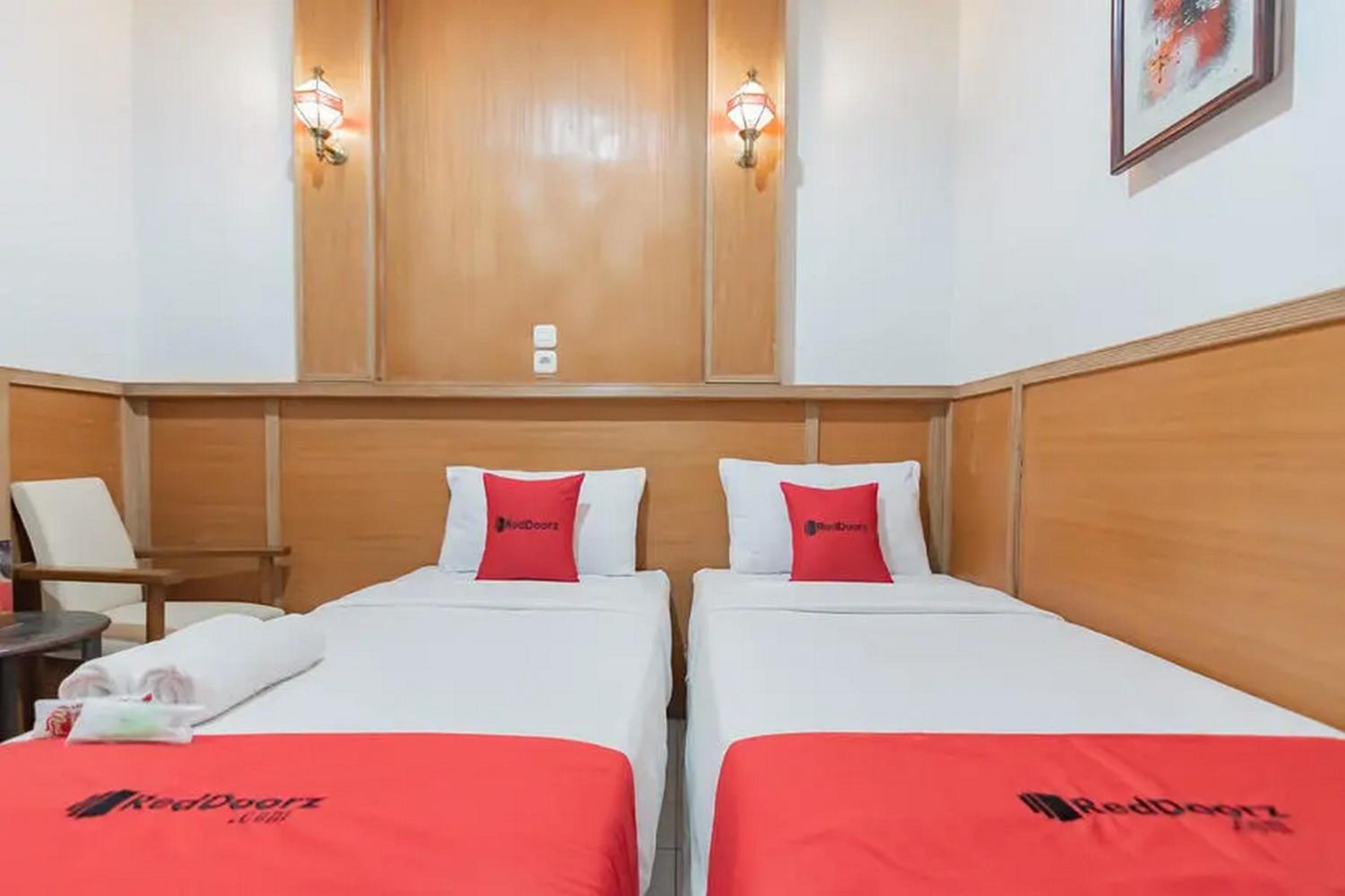 Twin Room - Photo 1