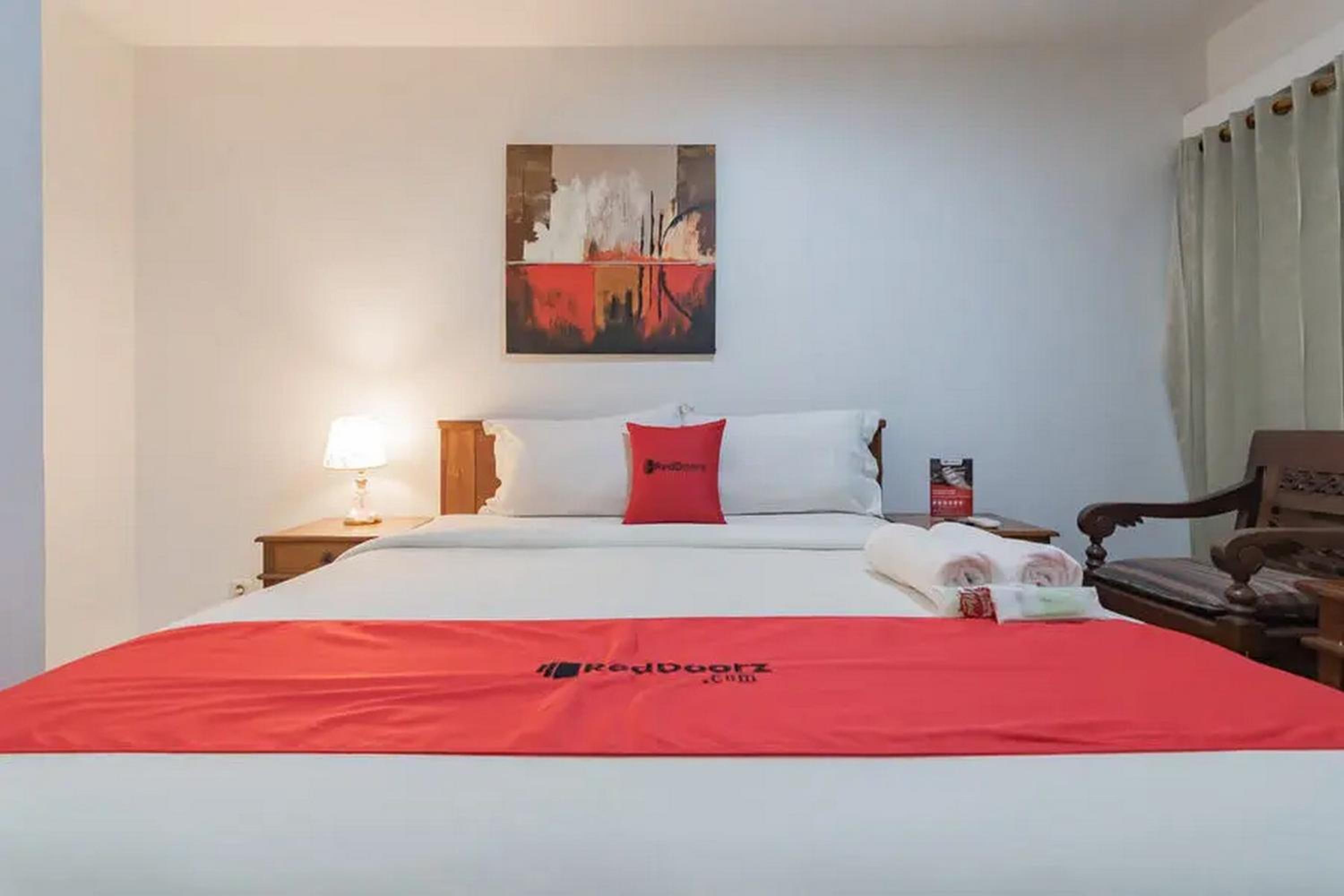 Deluxe Room - Photo 1
