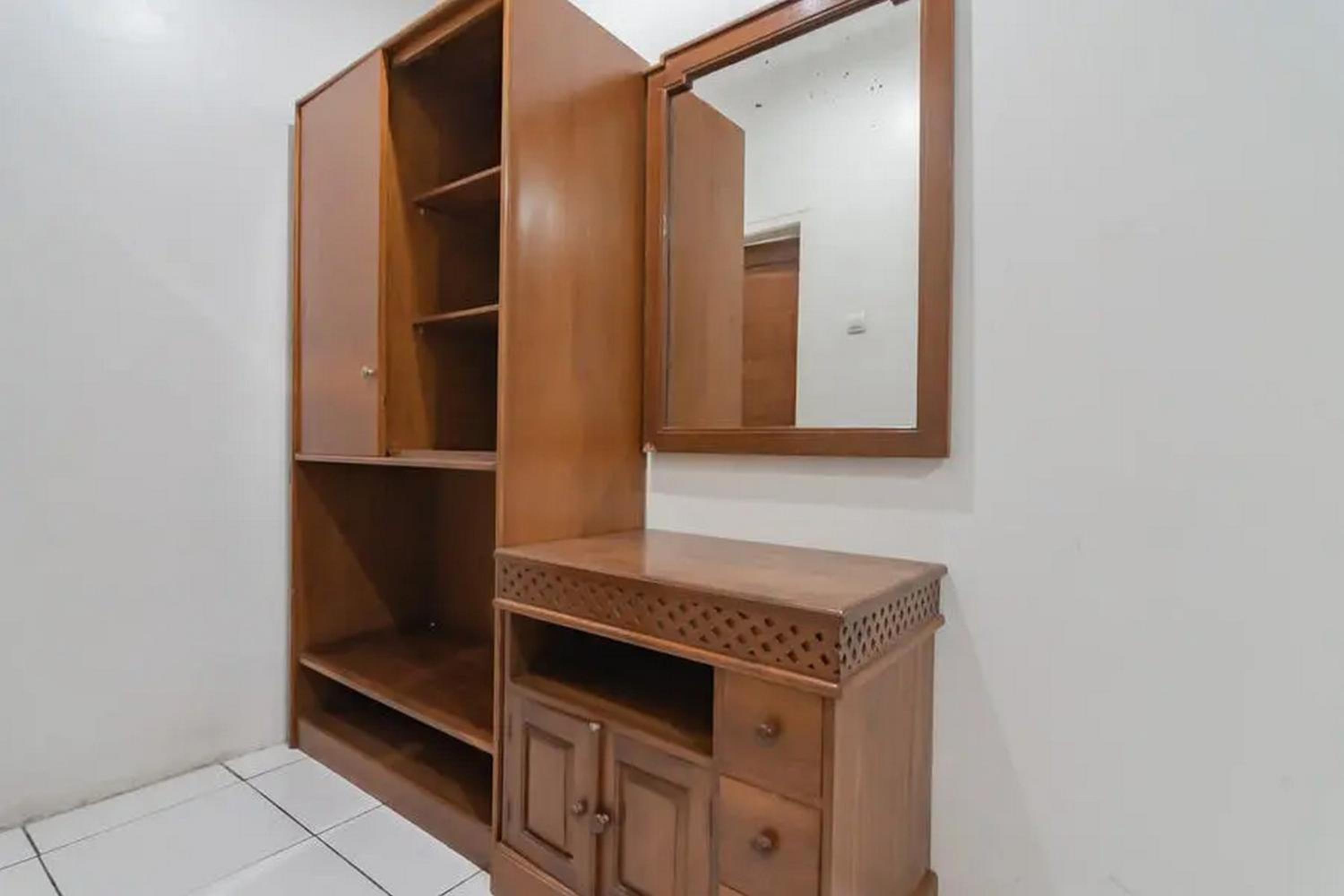 Suite - Photo 1