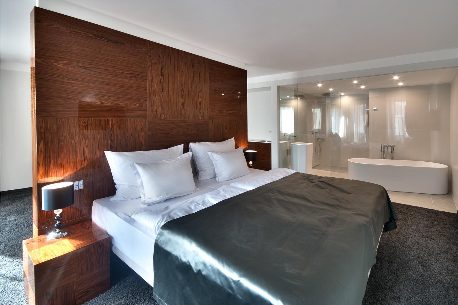 Junior Suite with Free Entry to Wellness photo 3