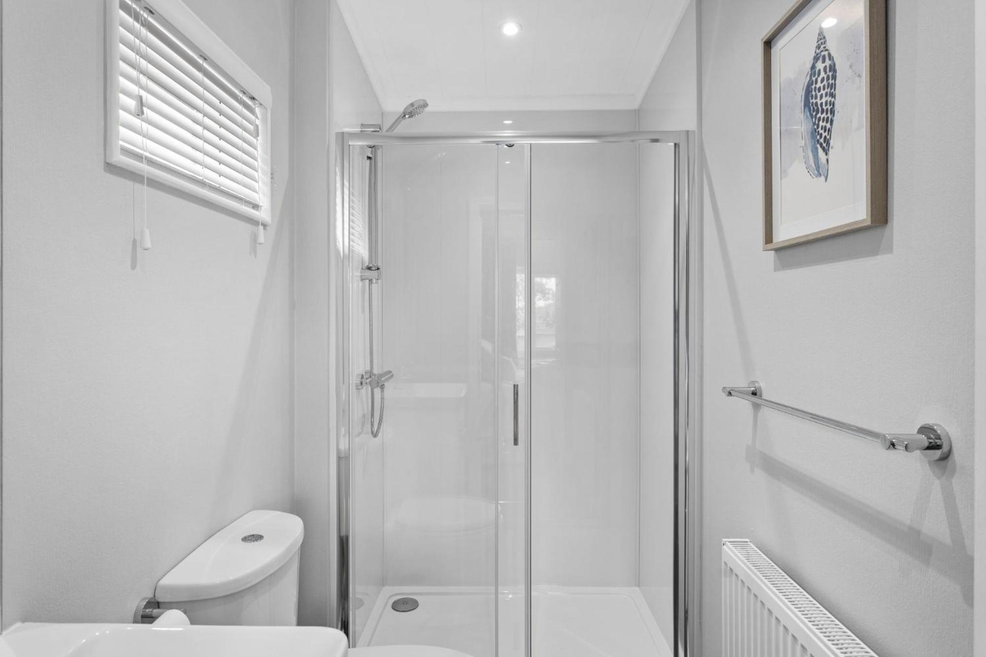 Three-Bedroom House photo 2