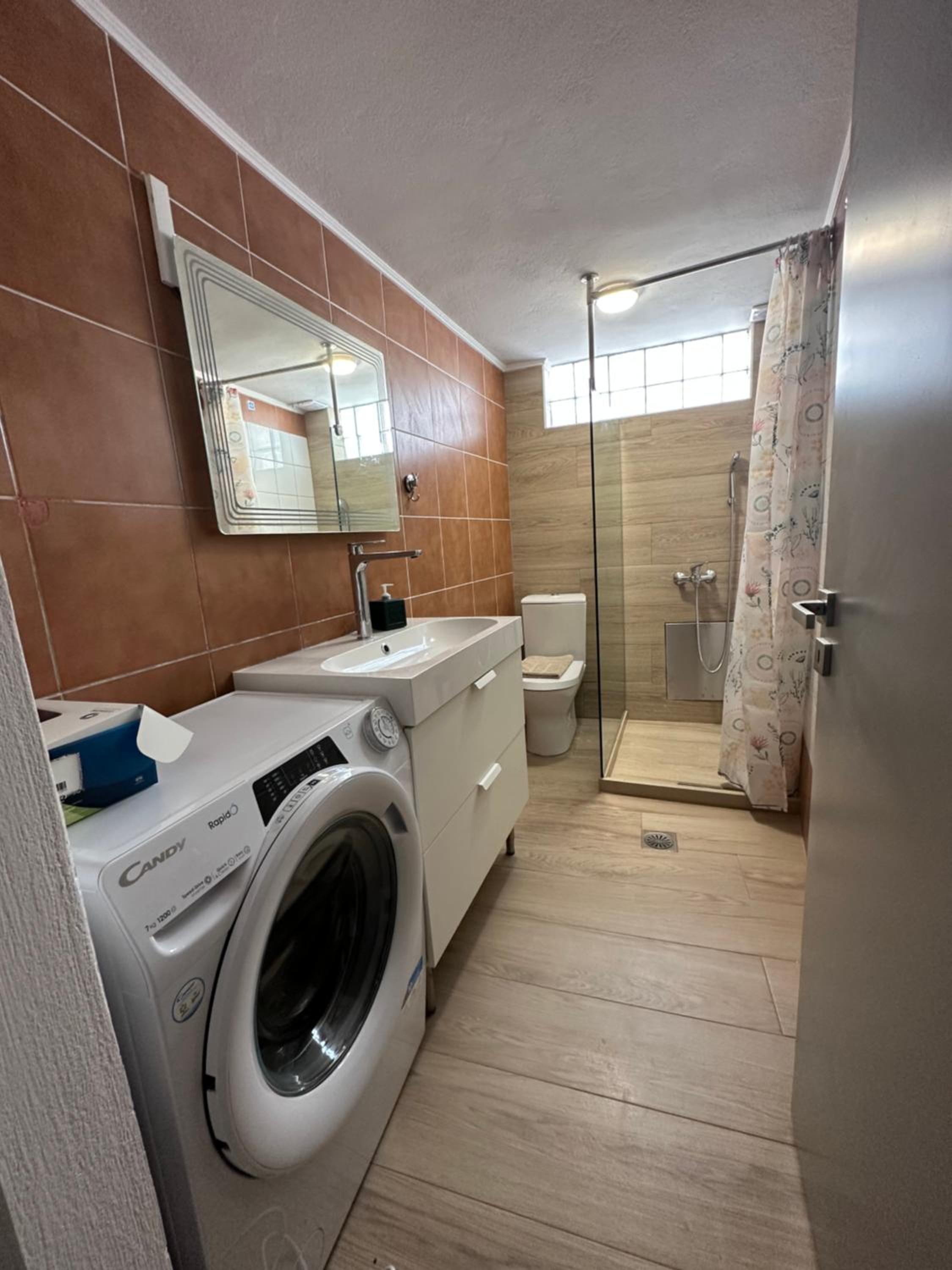Two-Bedroom House photo 3