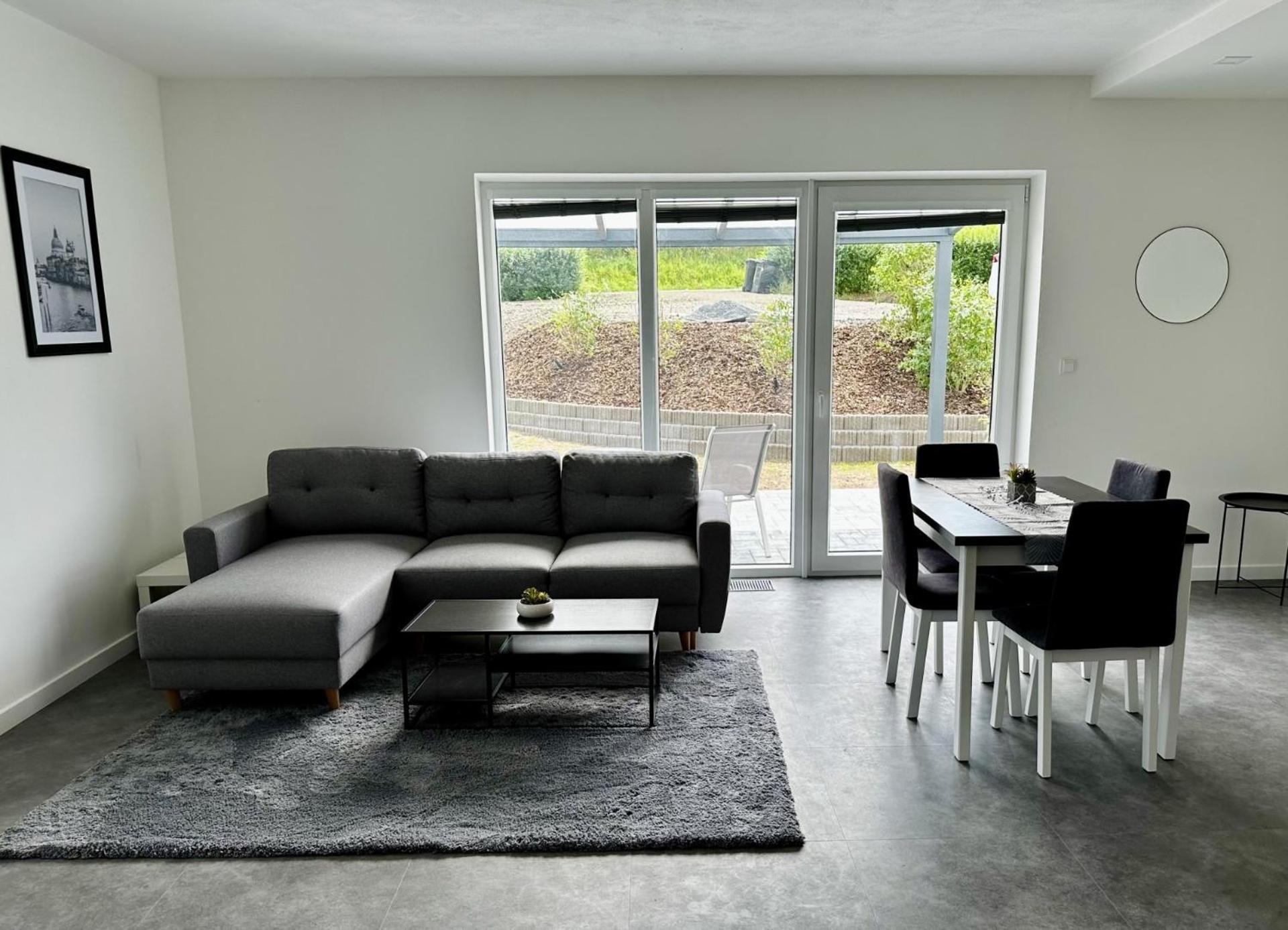 Apartment with Terrace photo 1