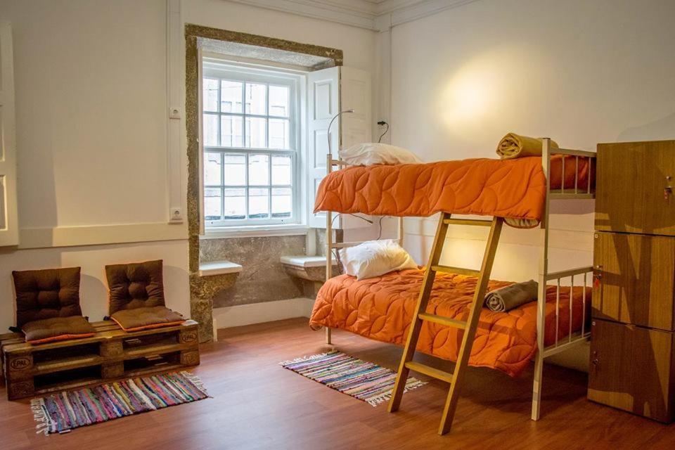 Bunk Bed in Mixed Dormitory Room photo 2