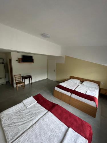 Comfort Quadruple Room photo 2