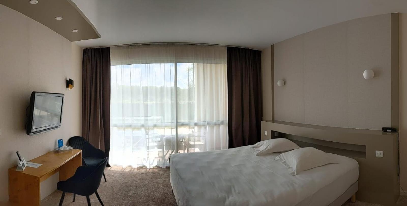 Double or Twin Room photo 1