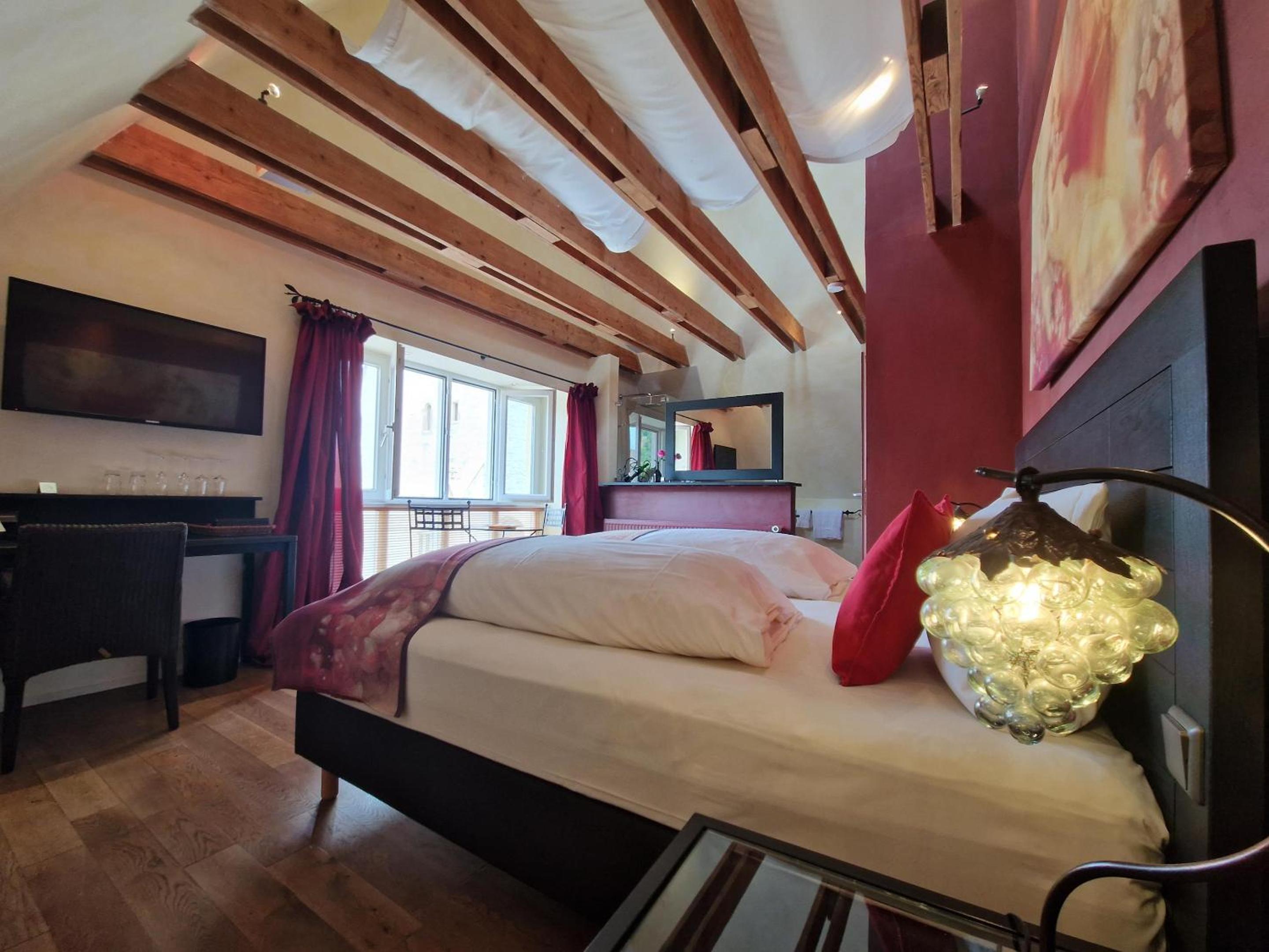Junior Suite A "Wein, Weib & Gesang" photo 2