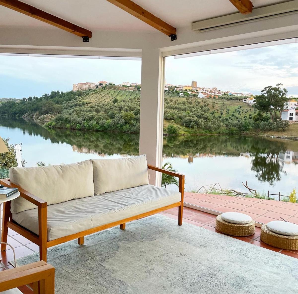 Superior Twin Room with Garden View photo 1