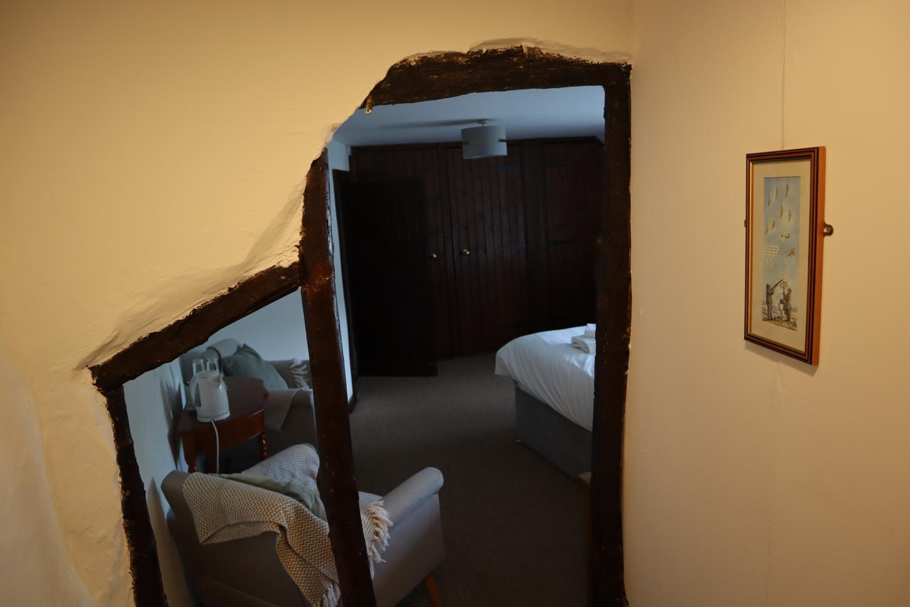 Deluxe Double Room with Garden View - Photo 4
