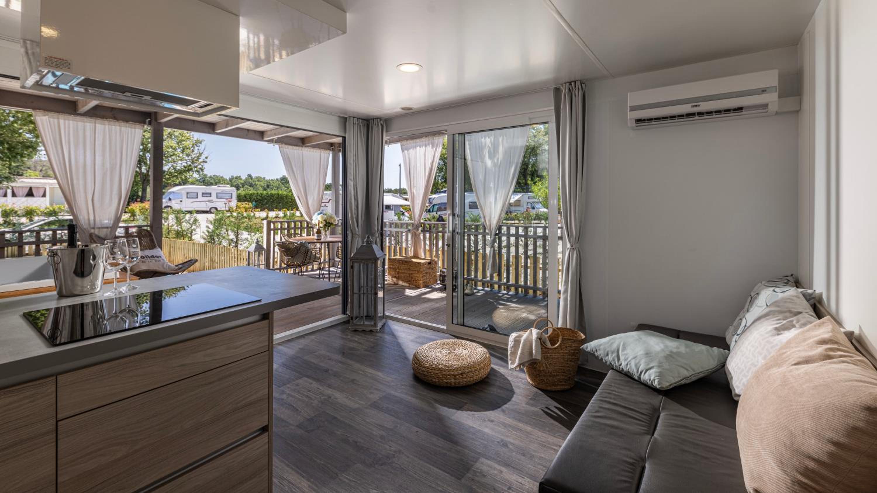 Superior Mobile Villa