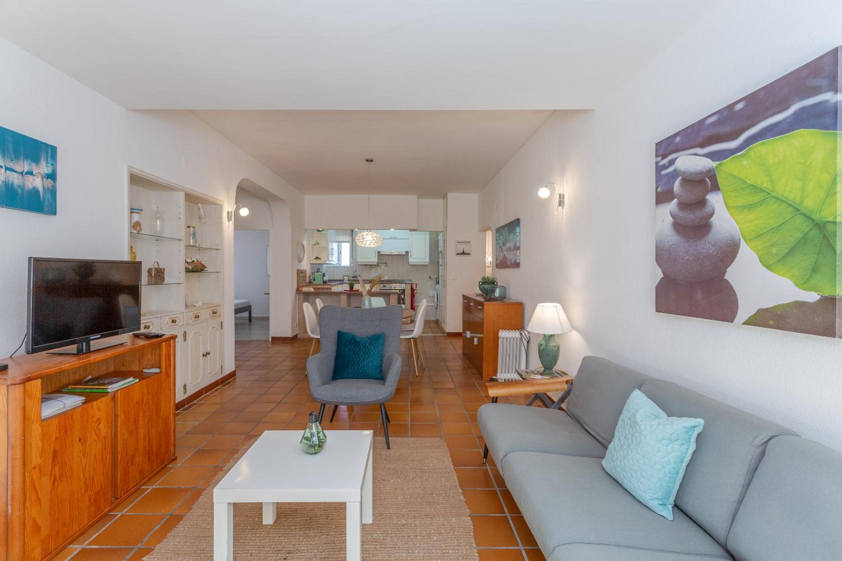 Apartment with Terrace photo 3