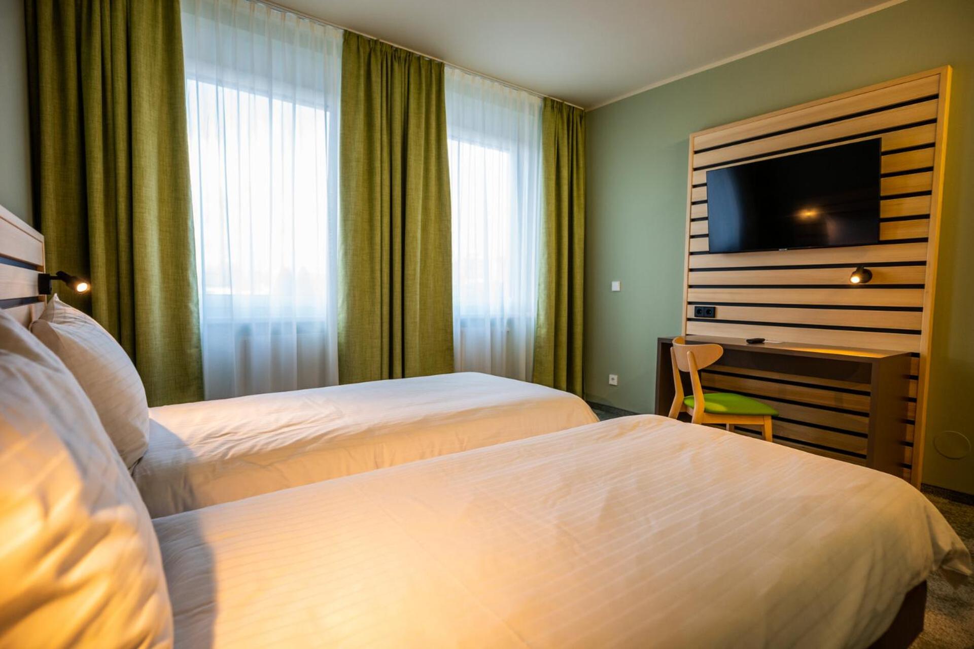 Double or Twin Room Standard photo 2