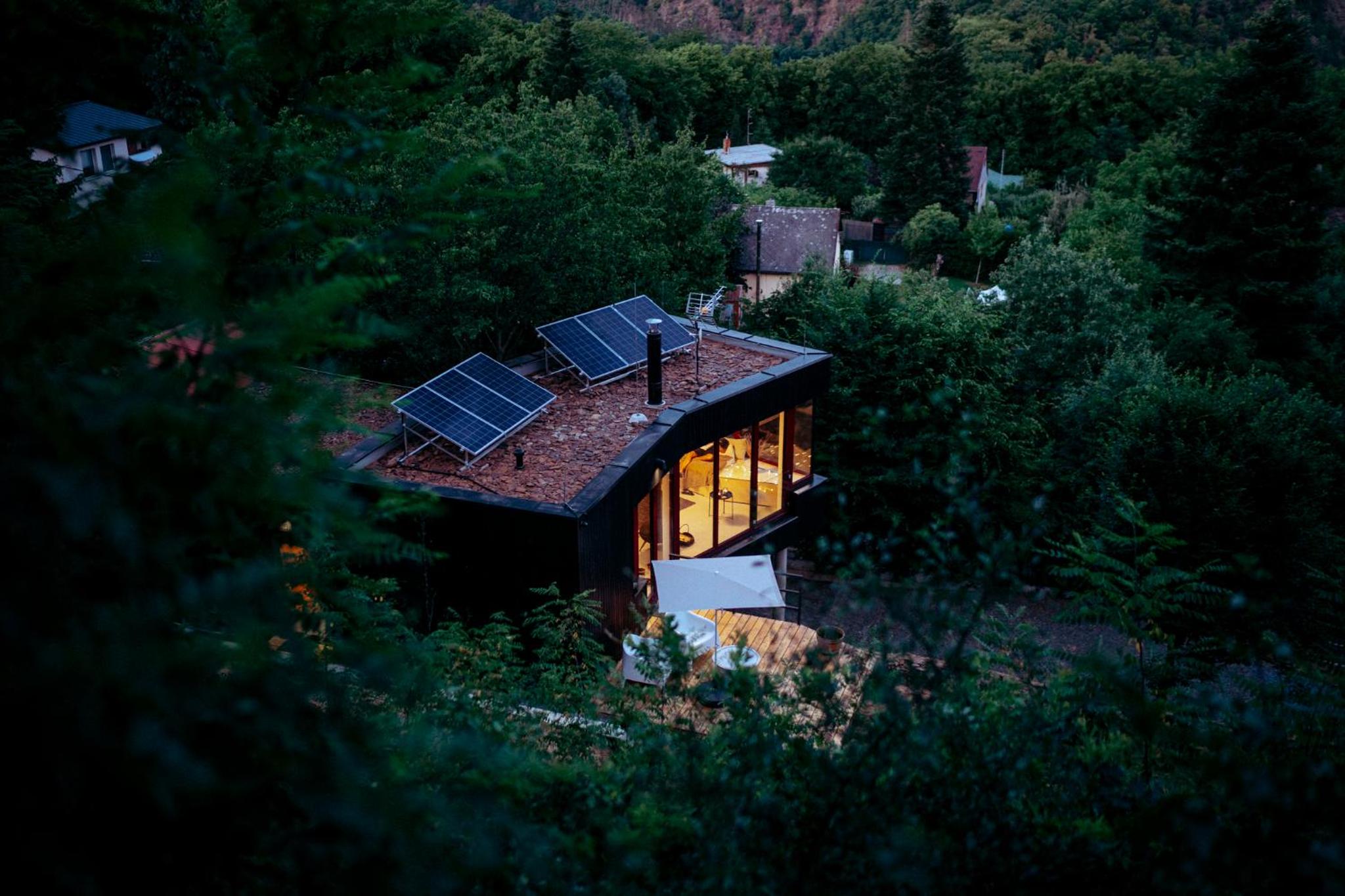 One-Bedroom House photo 2