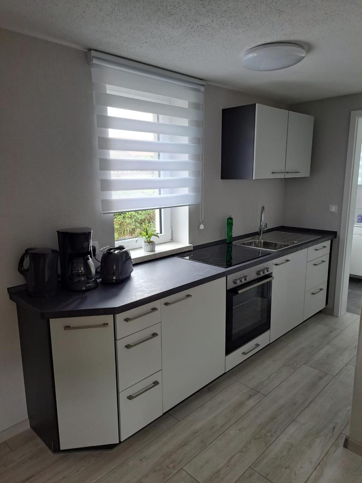 One-Bedroom House photo 2