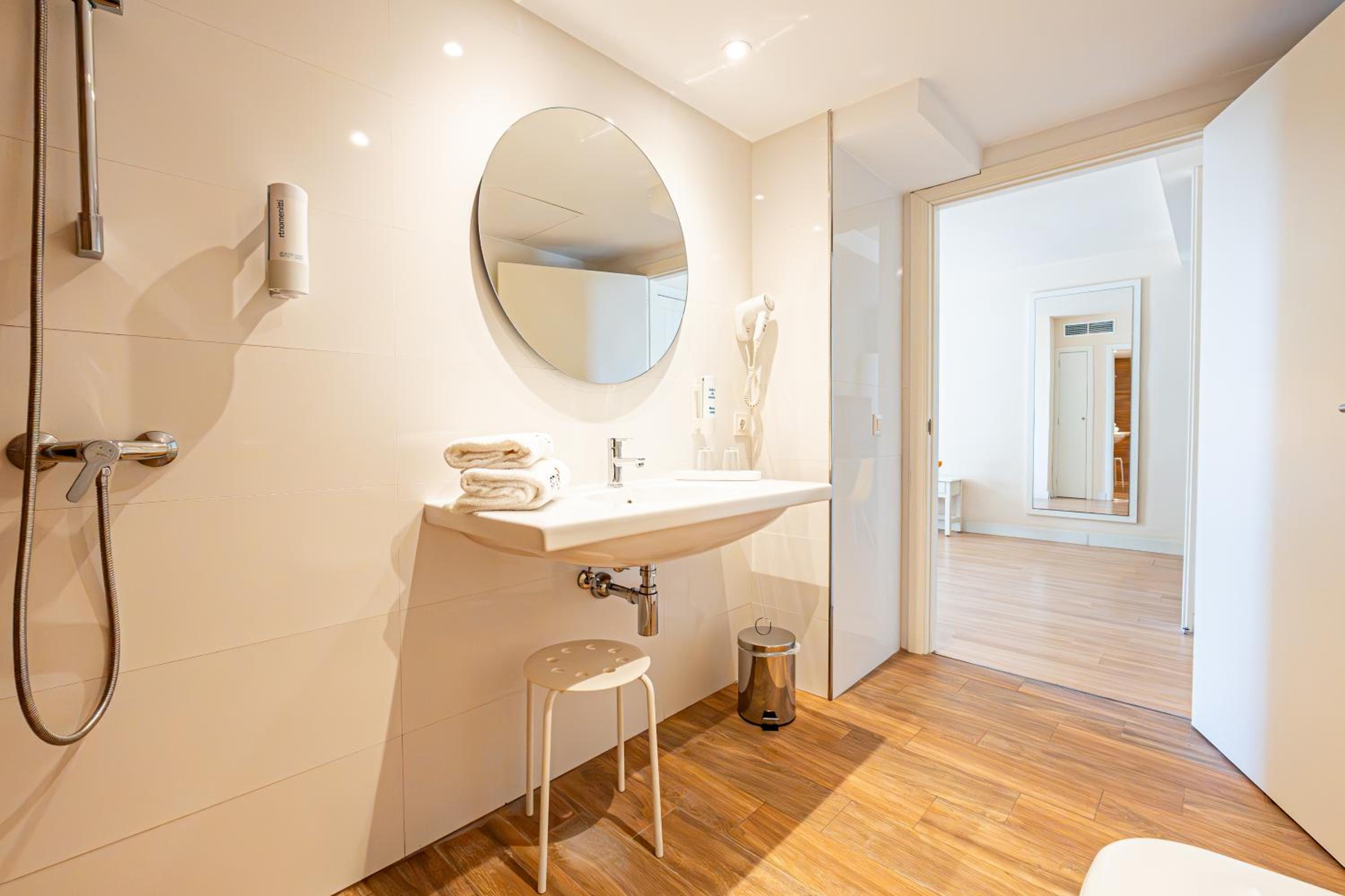 Junior Suite - Photo 2