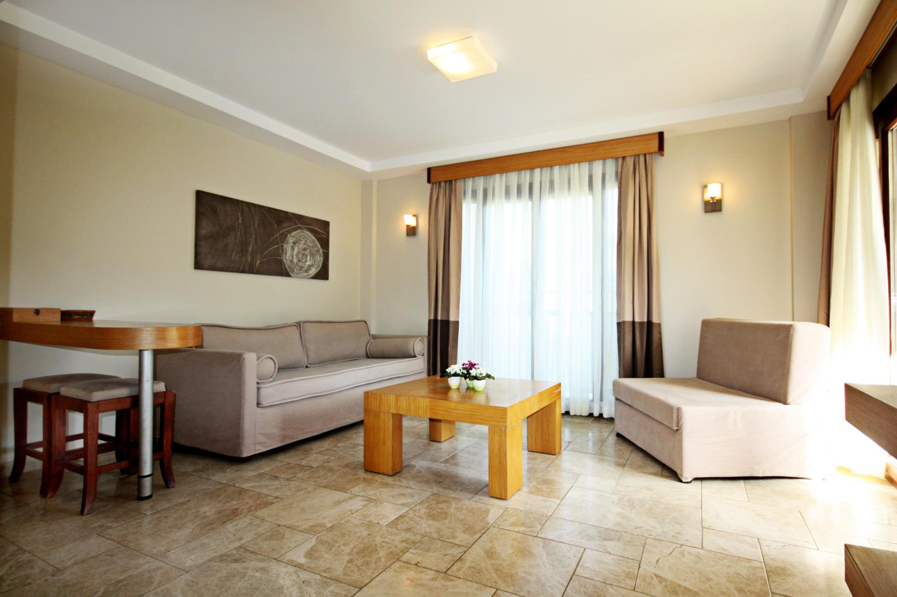 One-Bedroom Apartment (2 Adults)
