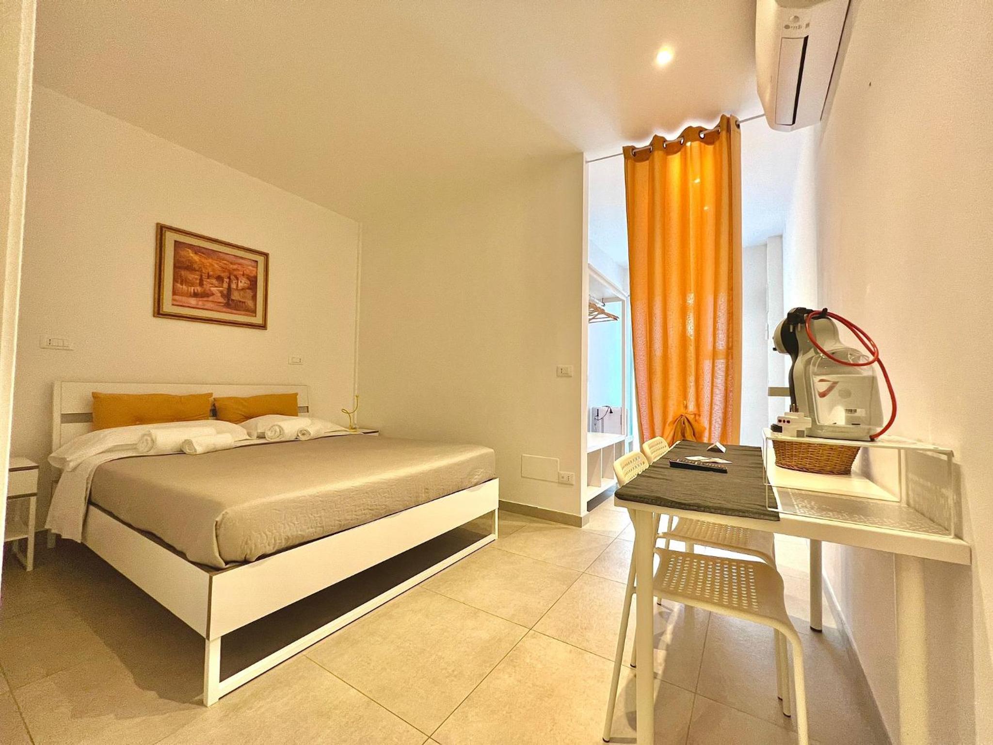 Standard Double Room photo 2
