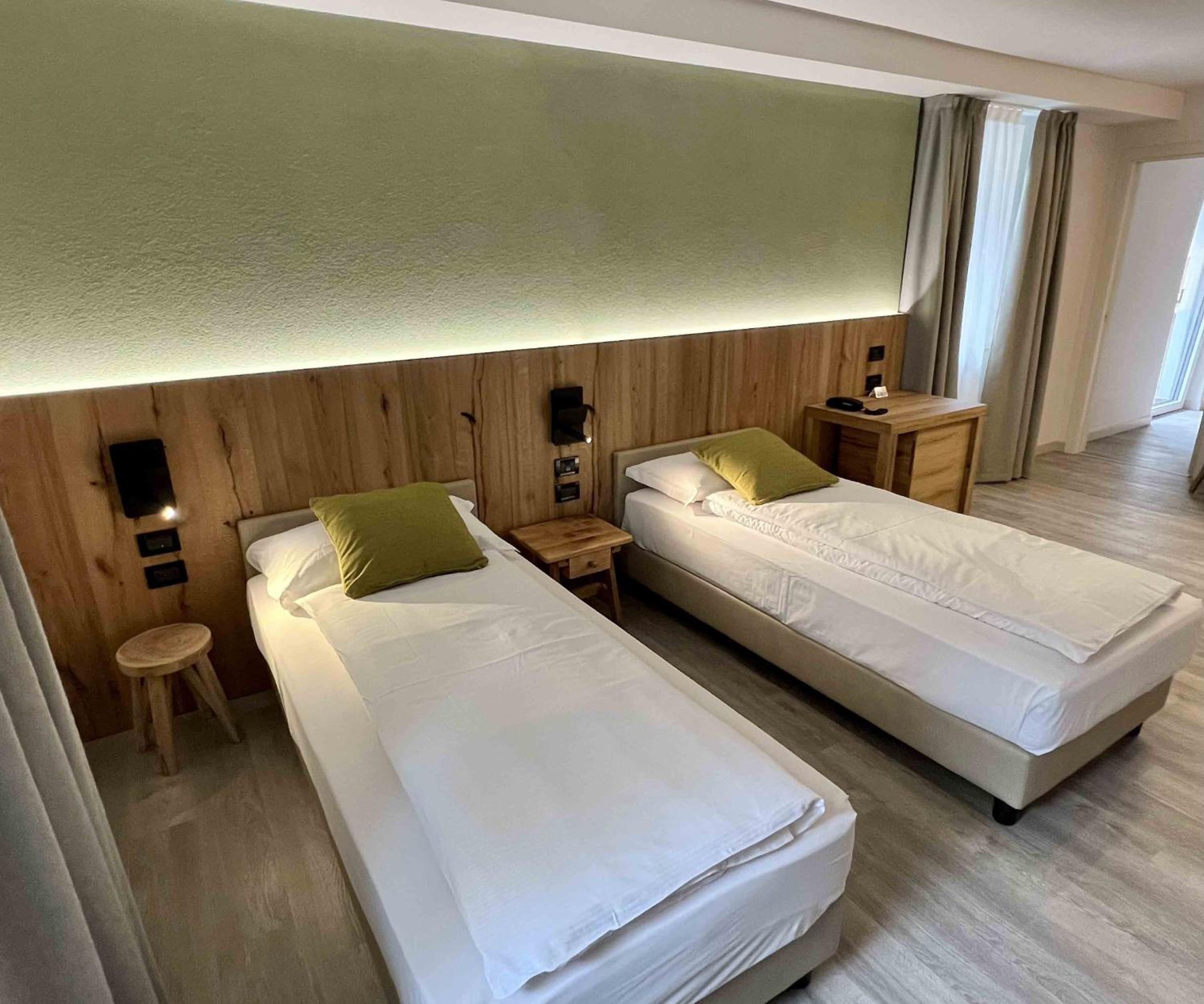 Family Suite - Photo 7