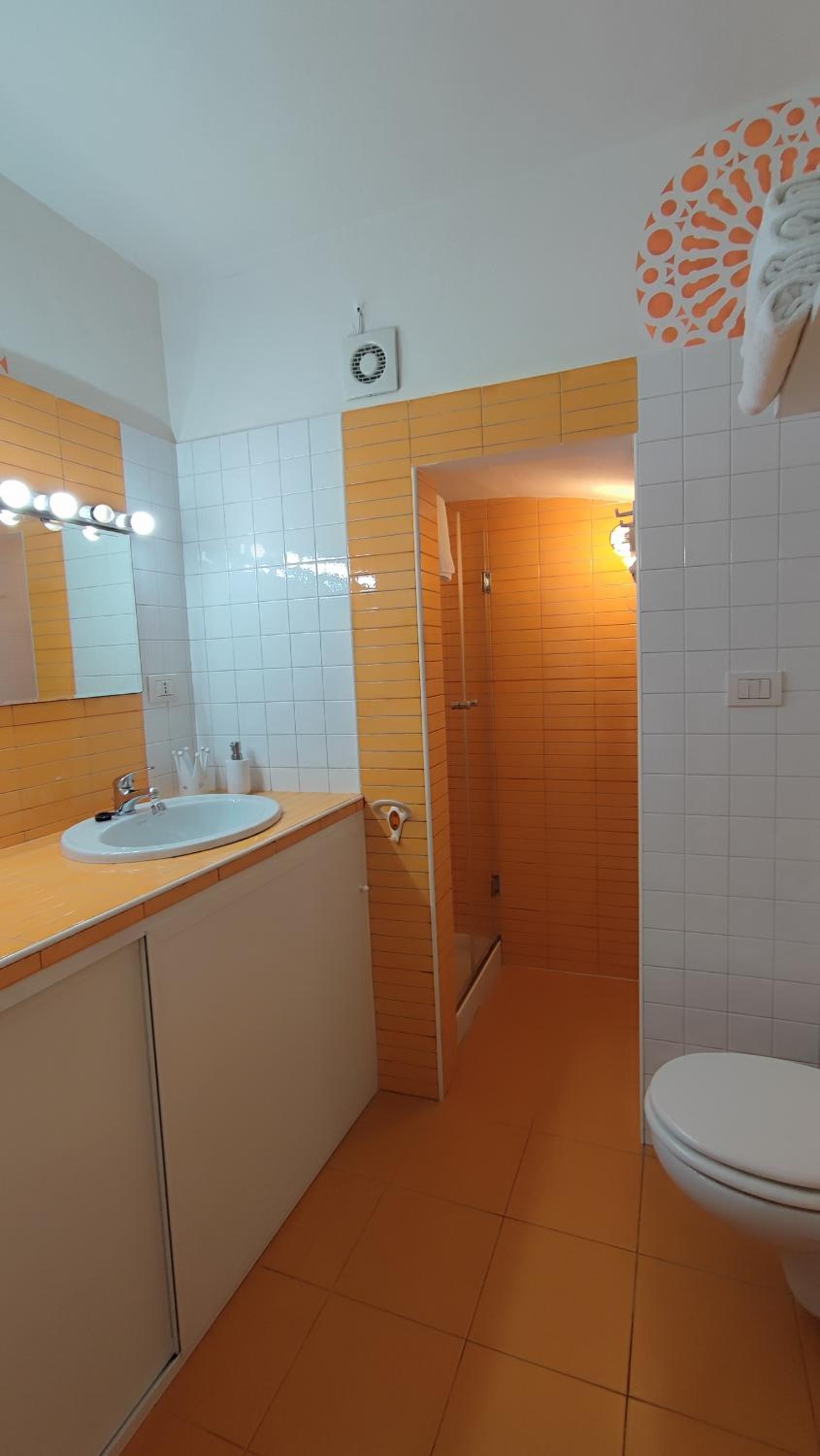 Two-Bedroom Apartment - Photo 10