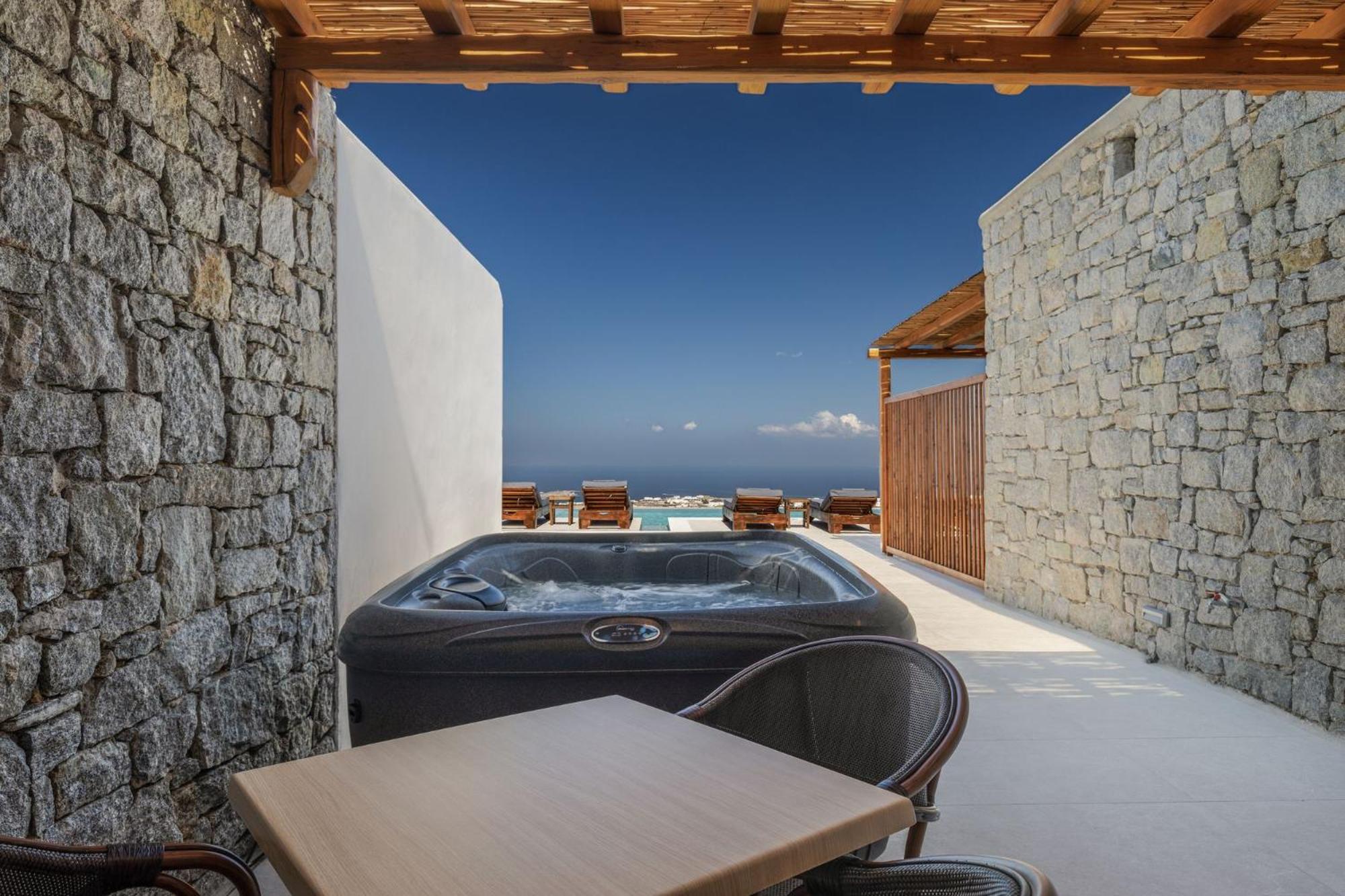 Superior Suite with Sea and Pool View and Hot Tub - Photo 33