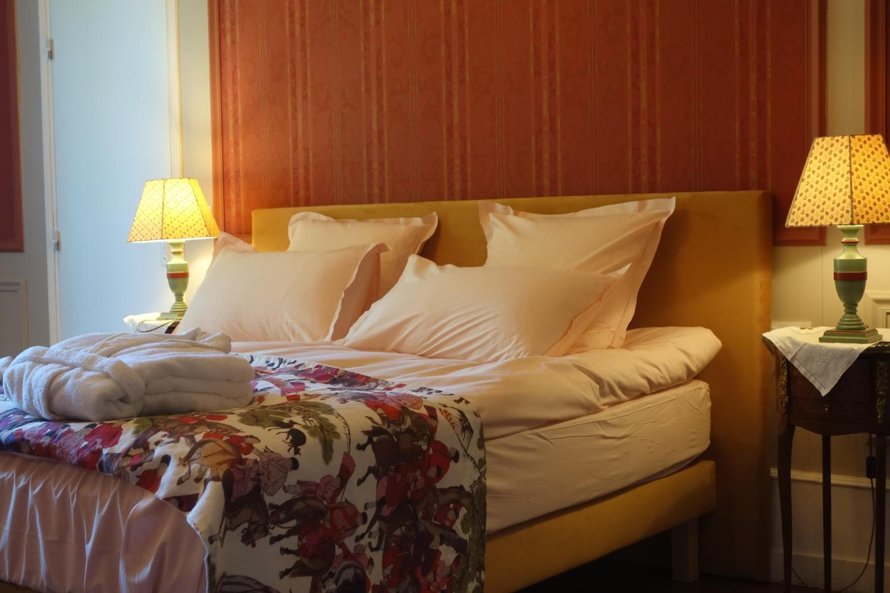 Deluxe Double Room with Bath photo 2