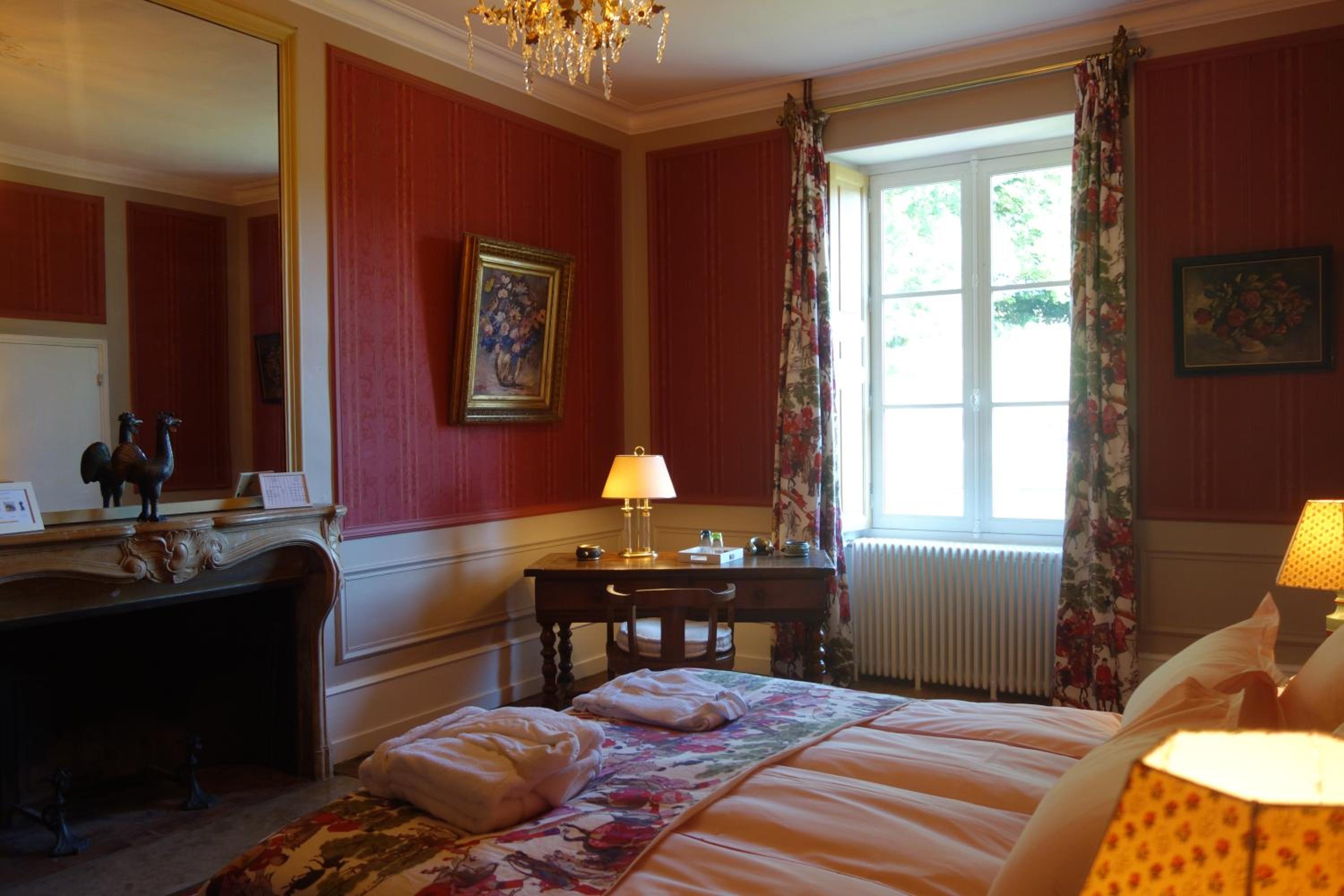 Deluxe Double Room with Bath photo 1
