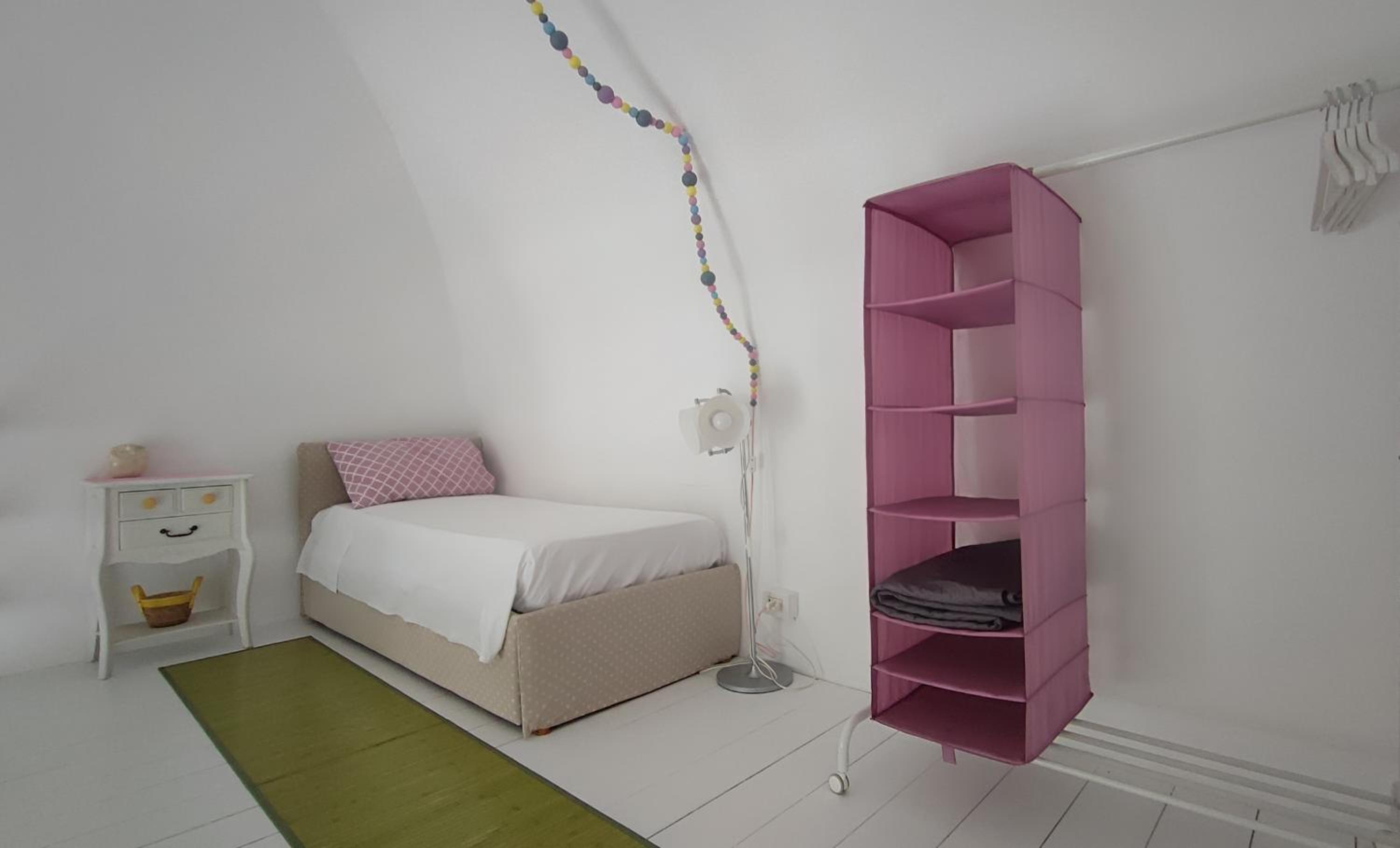 Two-Bedroom Apartment - Photo 5